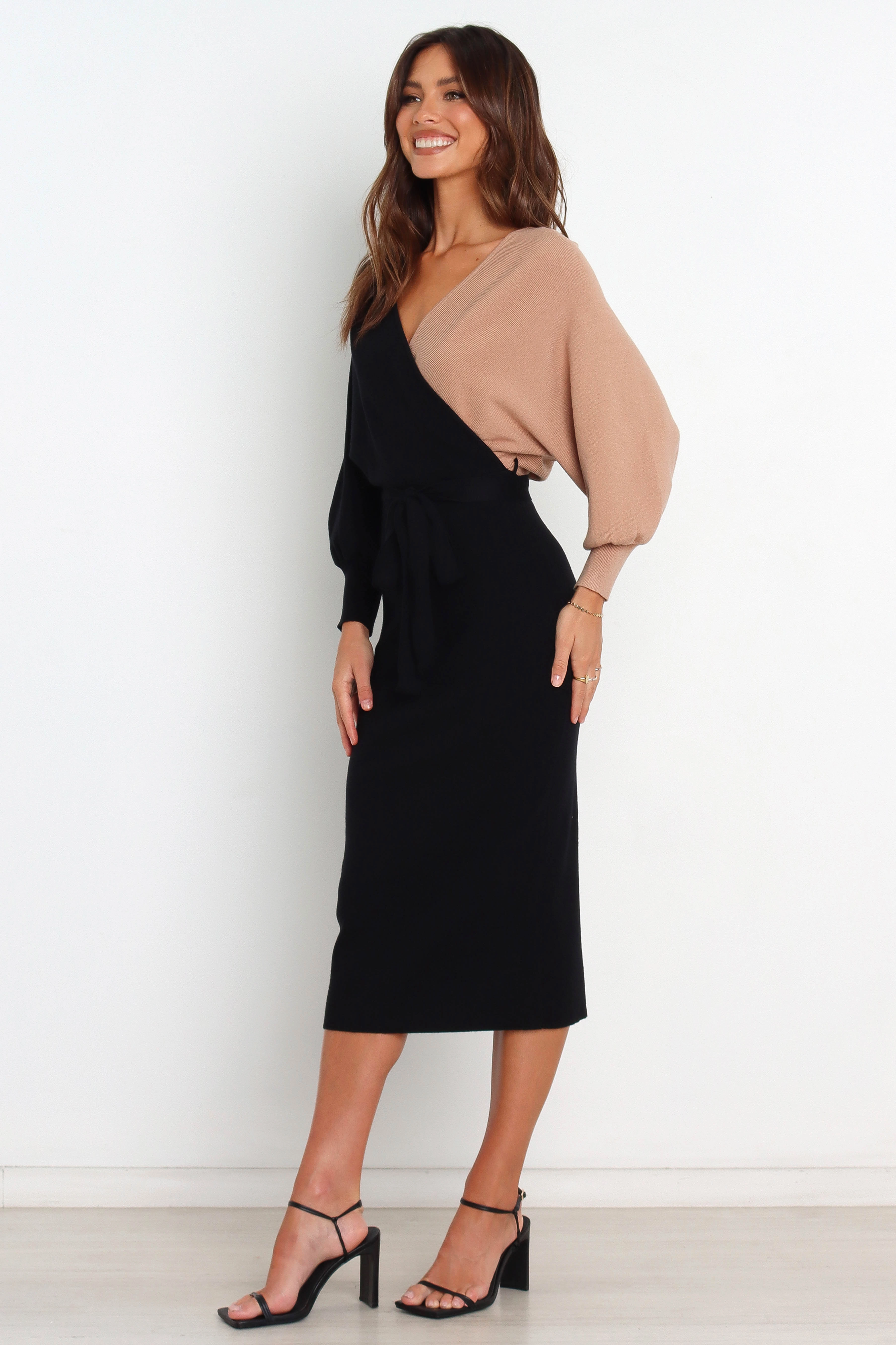 Nate Dress - Black/Beige Shared Glow Smooth Texture