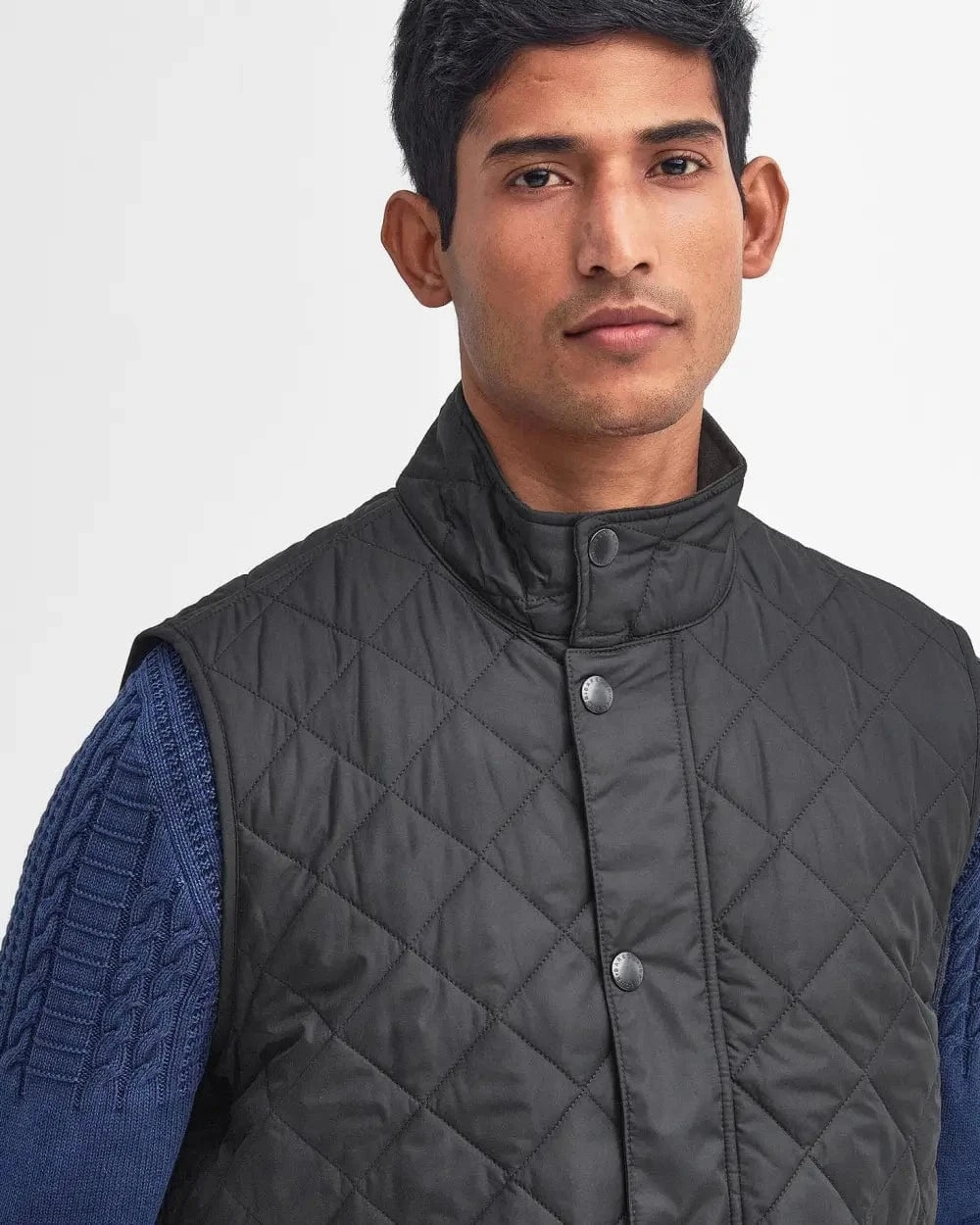 New Lowerdale Gilet Convertible Style FullCoverageHood