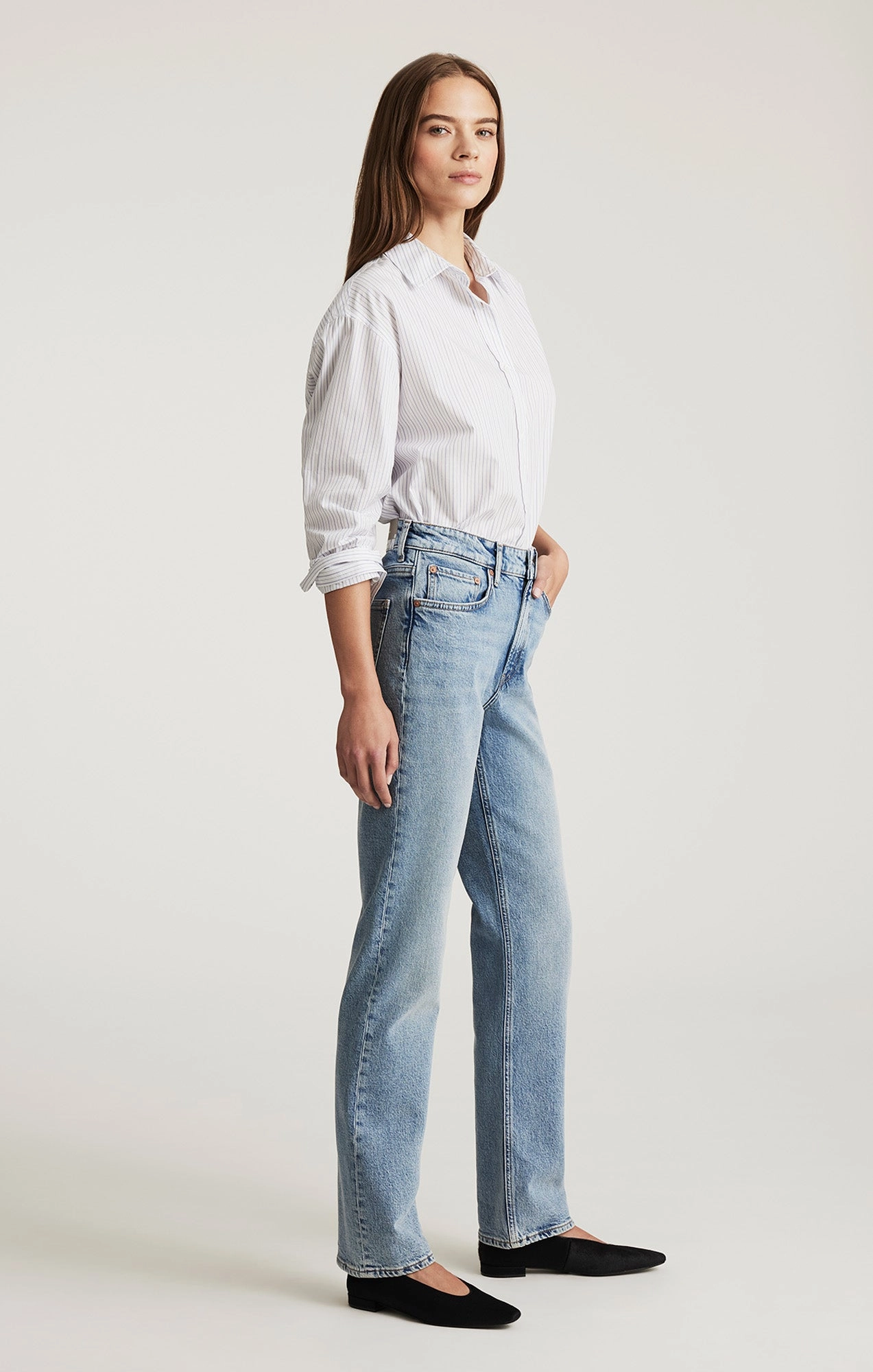 NEW YORK STRAIGHT LEG IN DARK VINTAGE CLASSIC BLUE Sleek Option Elegant Vibrant Textured