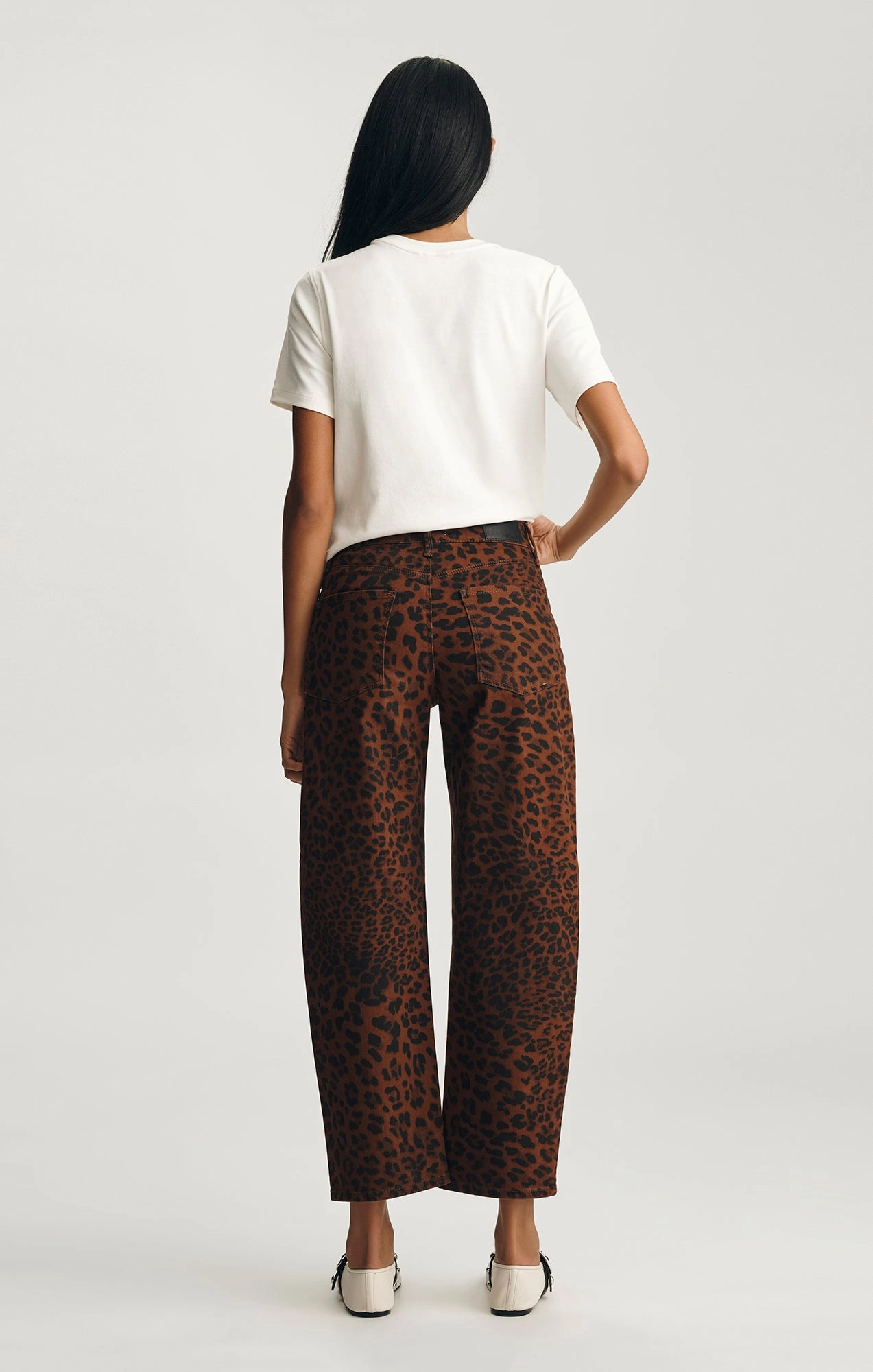 NICA BARREL IN BROWN CITA DENIM Anti Snag Thread Technology Fray Resistant Hem