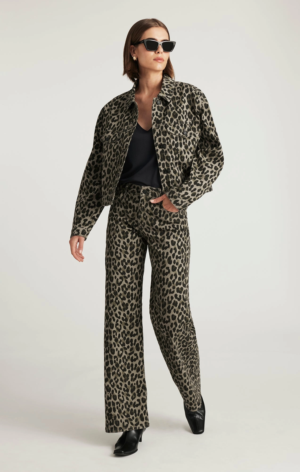 SABRINA WIDE LEG IN GREEN LEO DENIM Cropped length Spring Mood Affordable