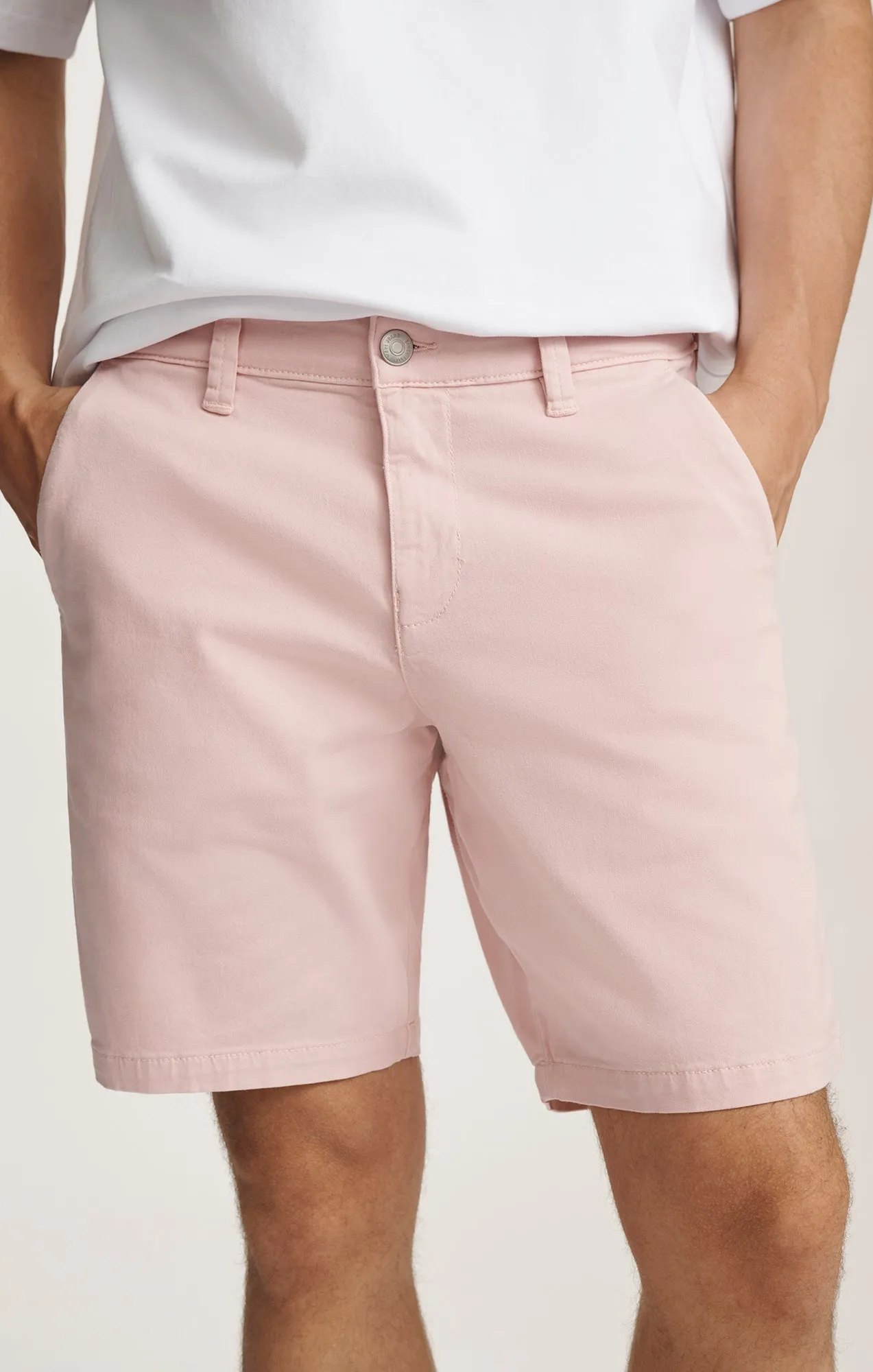 Seamless Waistband Stay Cool Wear NOAH SHORTS IN FLAMINGO CASUAL TWILL