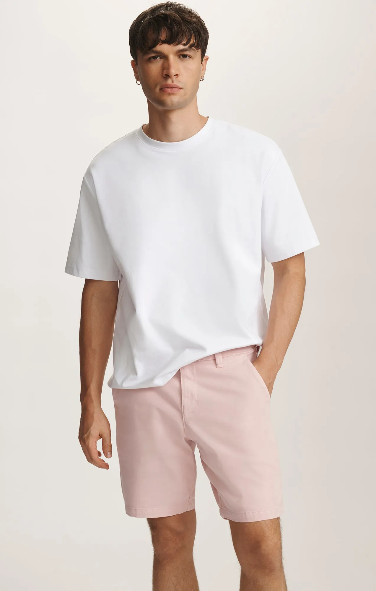 NOAH SHORTS IN FLAMINGO CASUAL TWILL Festival Outfit