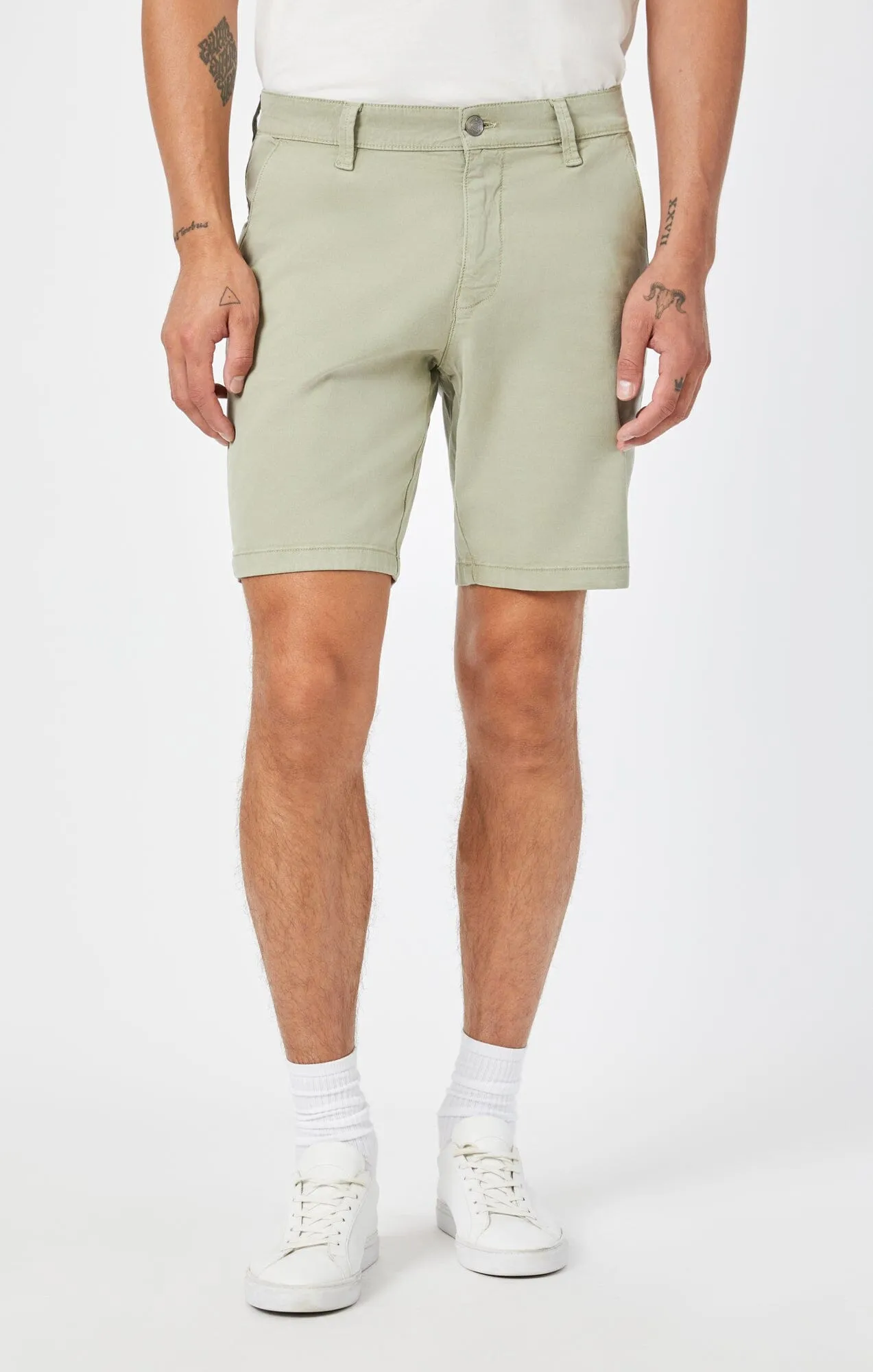 NOAH SHORTS IN SEA GRASS LUXE TWILL Smooth Texture