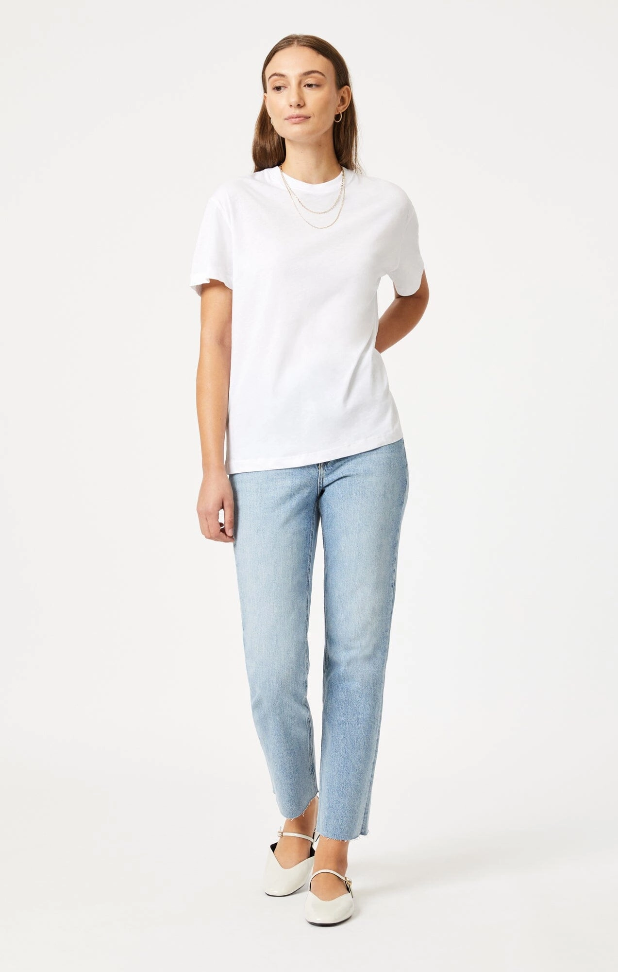 CREW NECK T-SHIRT IN WHITE Smart Fashion Non Irritating Tags