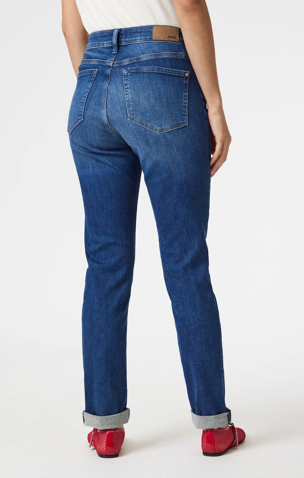 KATHLEEN SLIM BOYFRIEND IN DARK BRUSHED FLEX BLUE Season Ready
