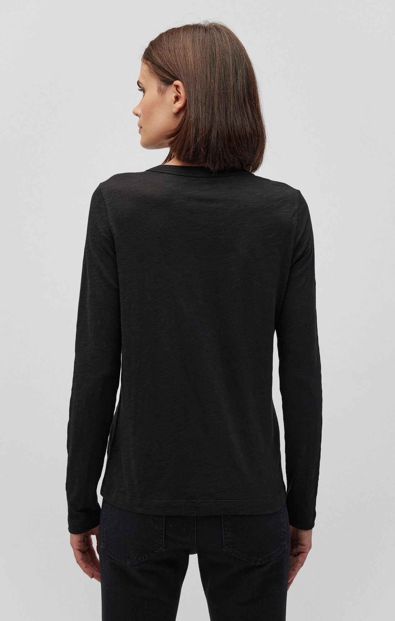 LONG SLEEVE CREW NECK T-SHIRT IN BLACK elastic waistband Picnic