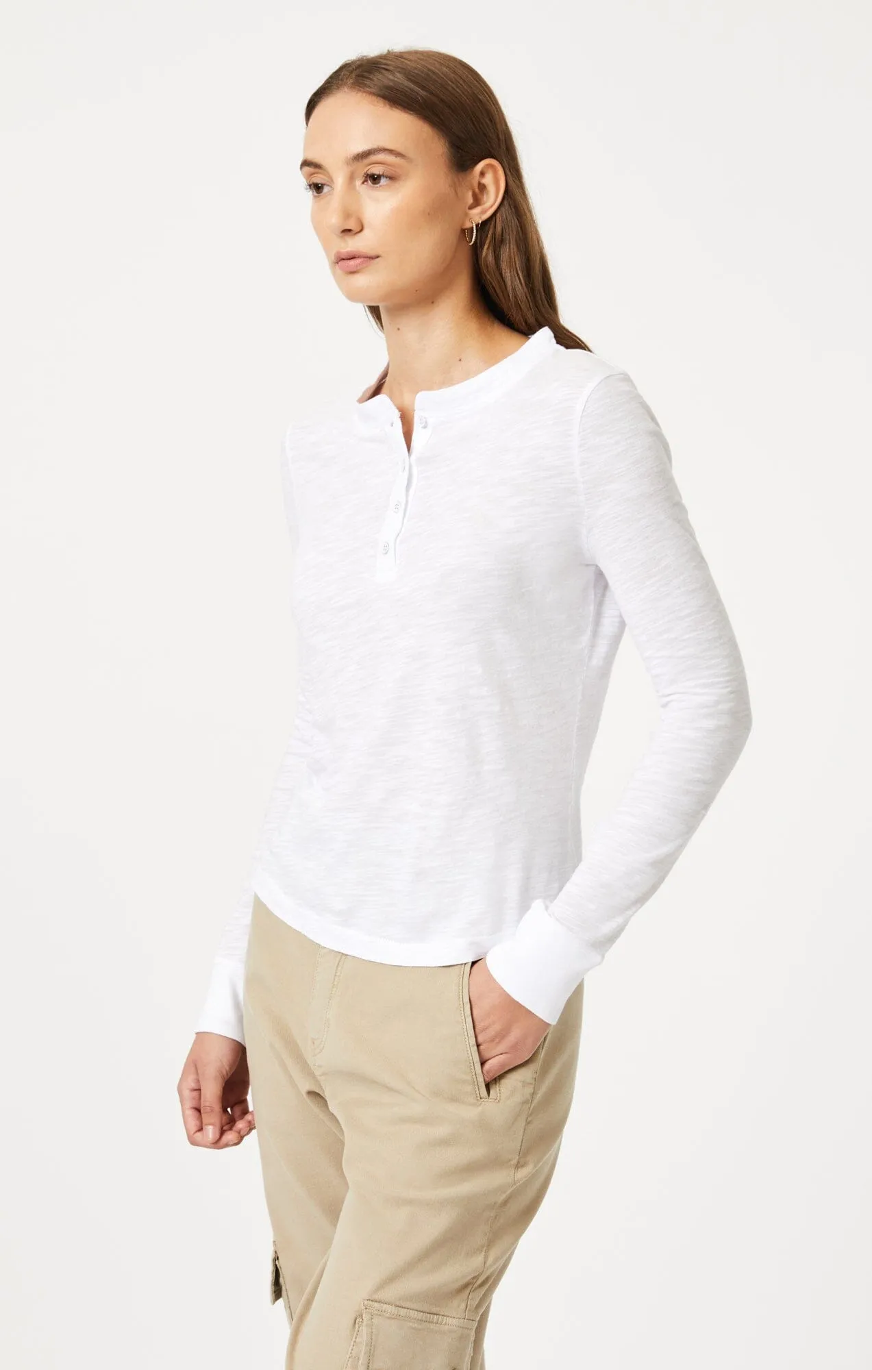 HENLEY T-SHIRT IN WHITE Oversized Cut FlexibleCollarOptions