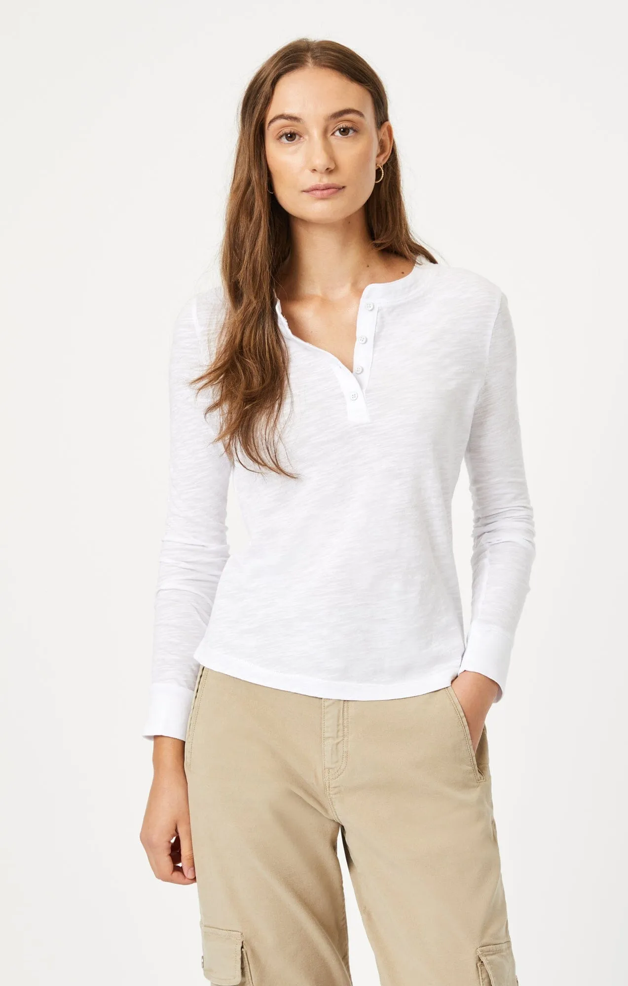 HENLEY T-SHIRT IN WHITE Chilly Layer Moisture Management Fabric