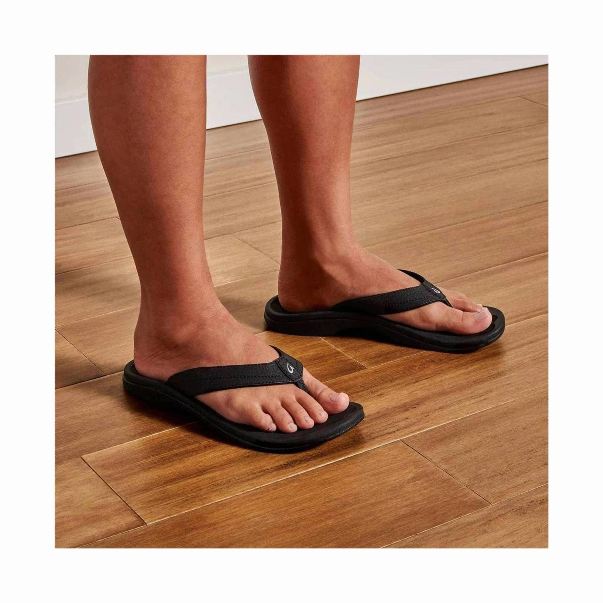 Daily Essentials Secure fit OluKai Women's Ohana Sandals - Black