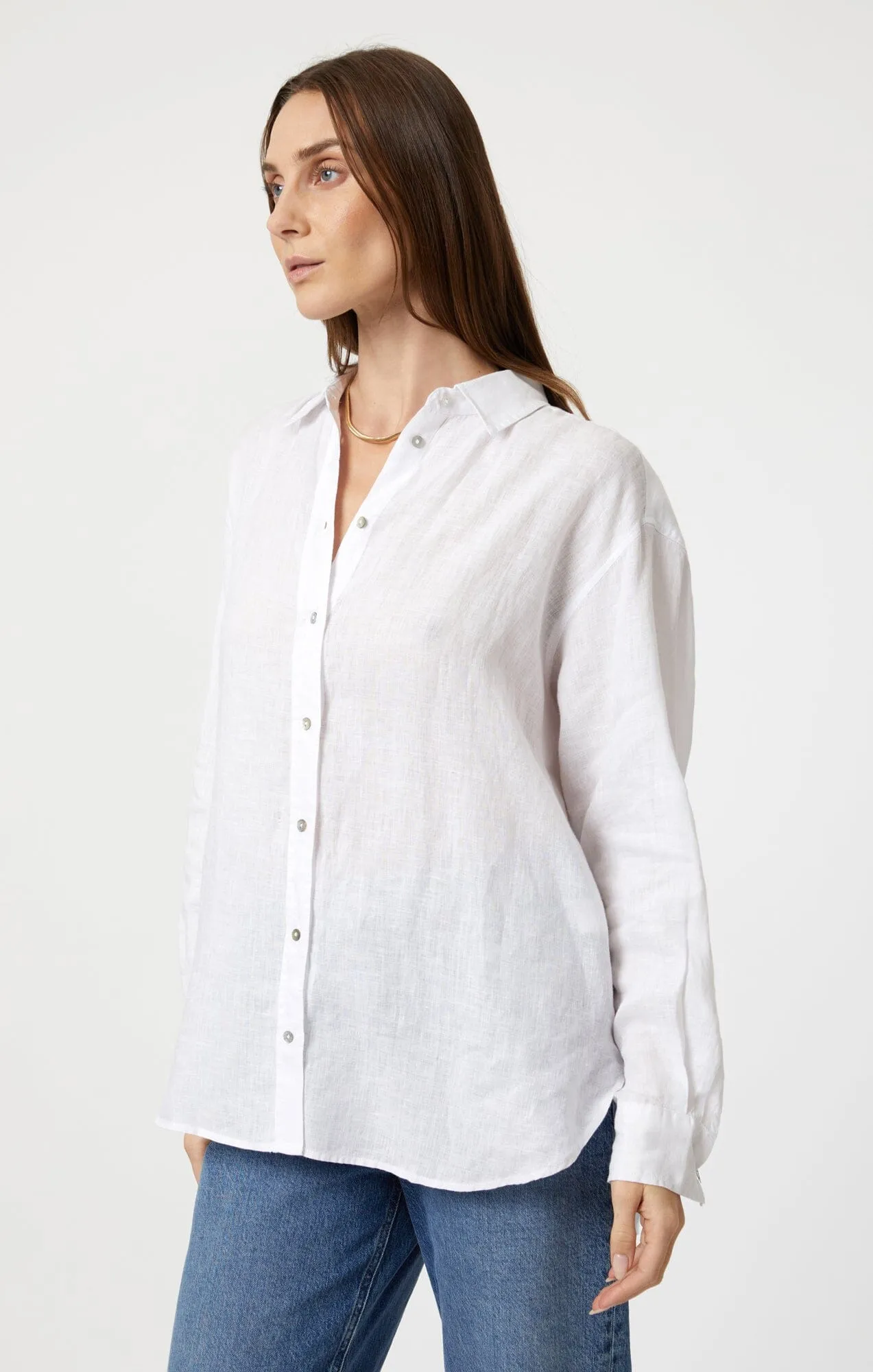 Trendy Comfort LINEN BUTTON-UP SHIRT IN WHITE