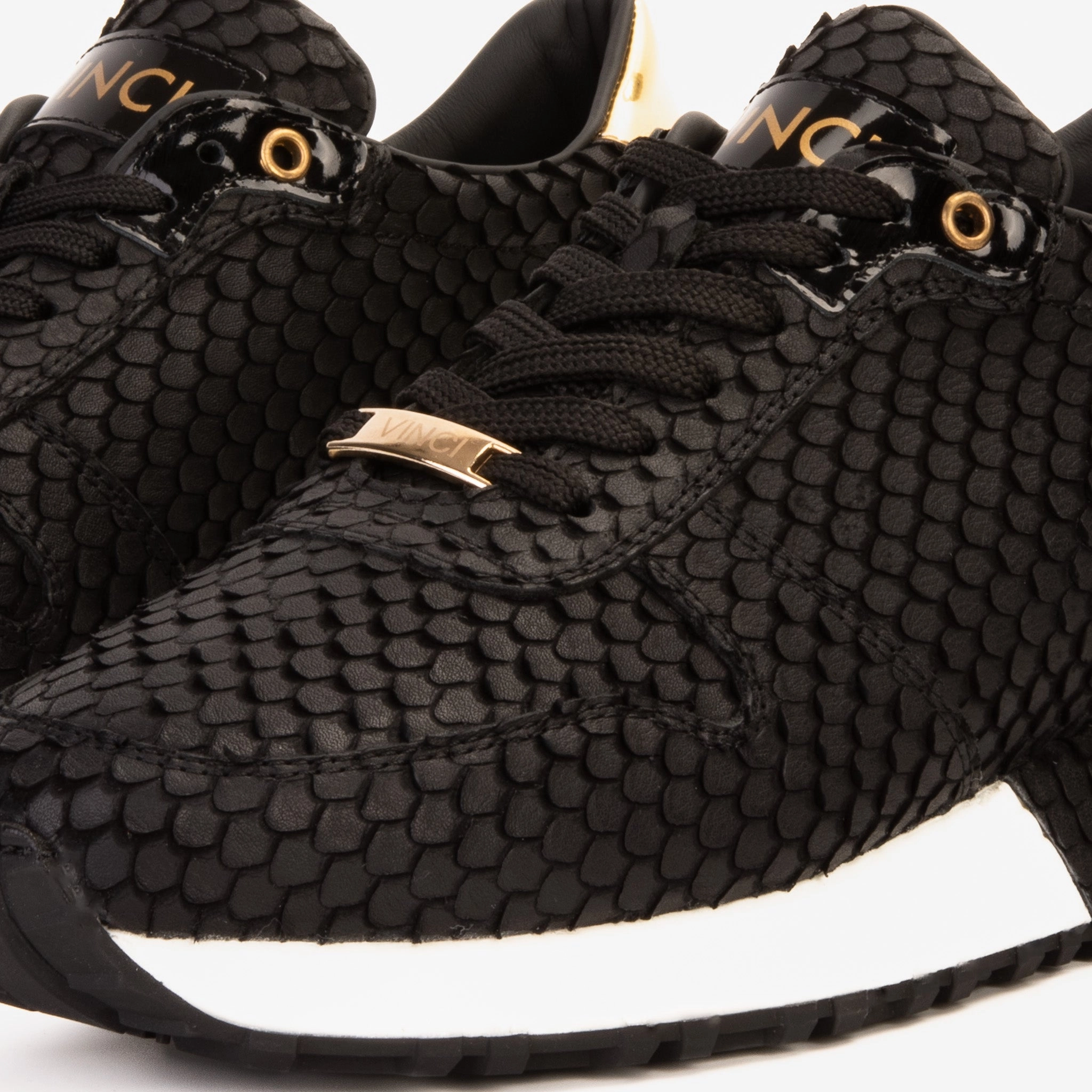 The Majesty Black & Gold Leather Men Sneaker Responsive ride