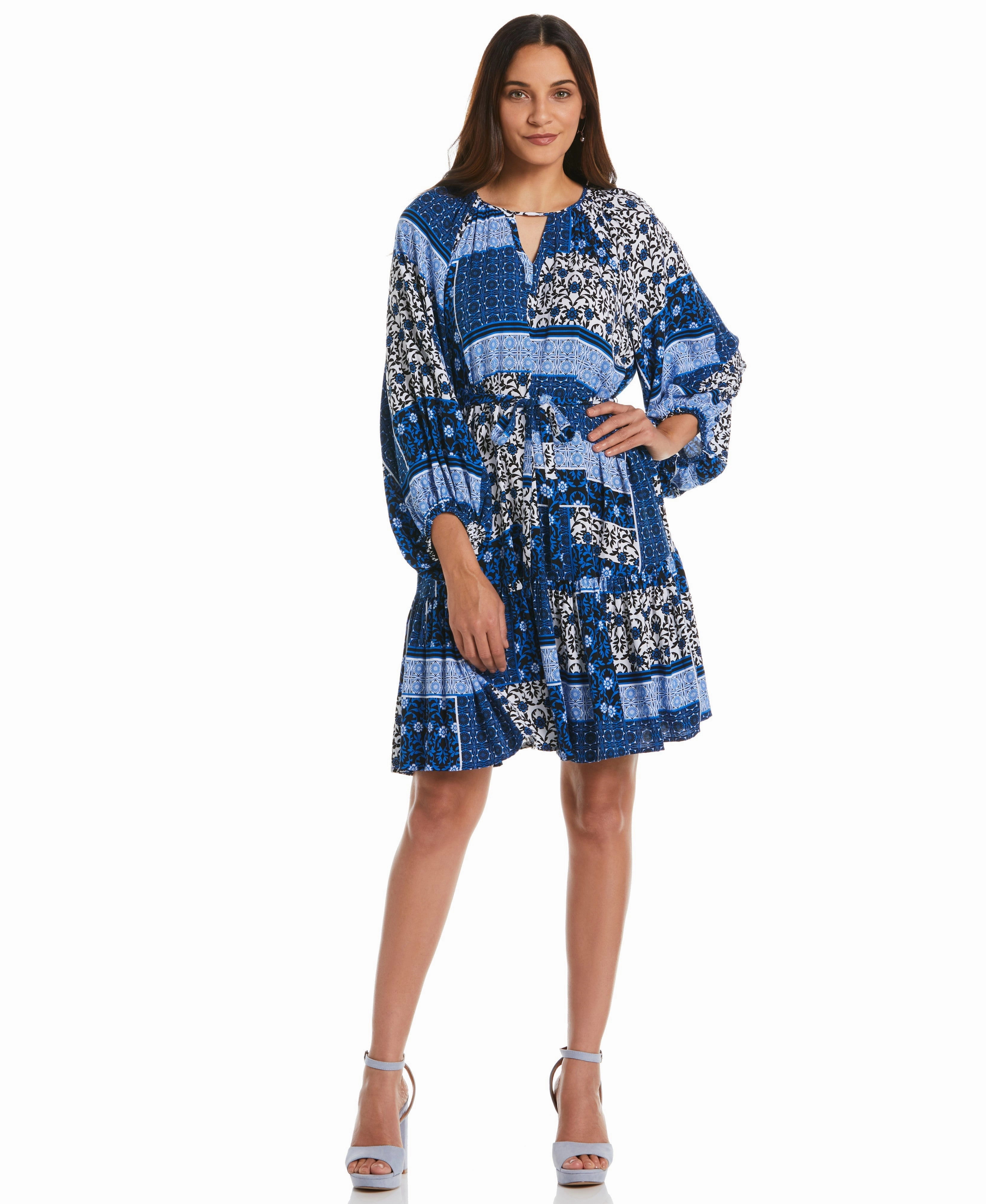 Soft Wear Relaxed Mood Paisley Print Flounce Dress with Self Fabric Tie