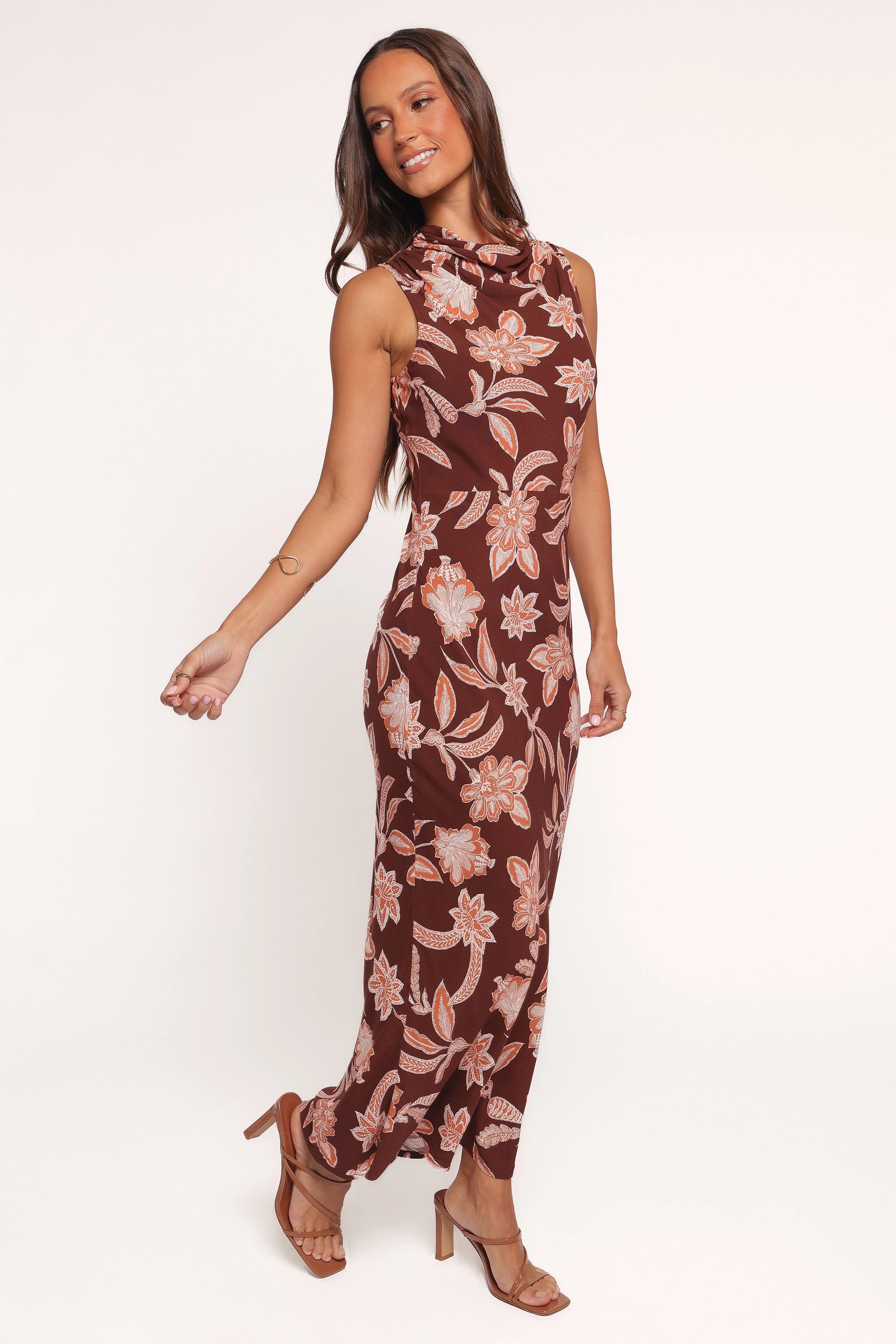 Wheeler Midi Dress - Orange Floral Fashionable And Functional
