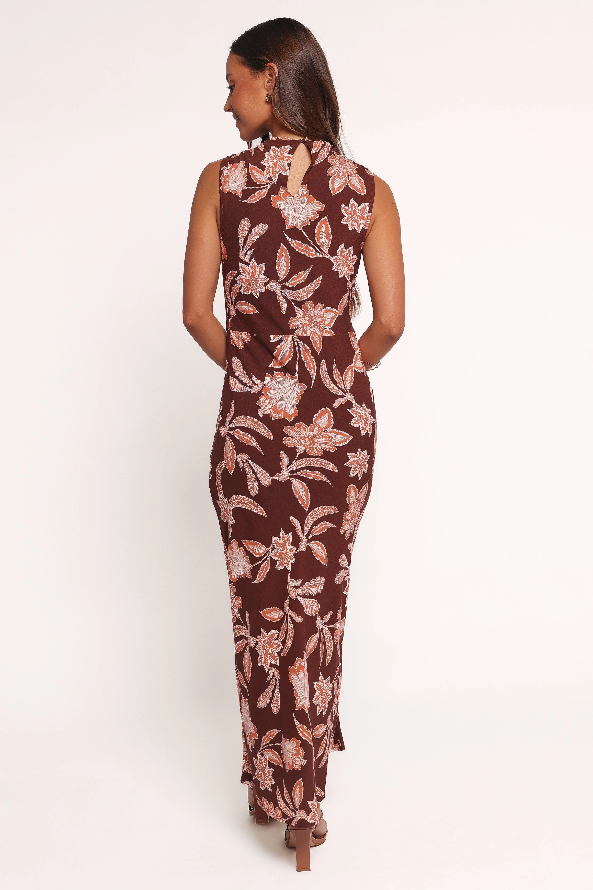 Wheeler Midi Dress - Orange Floral Fit for All Seasons