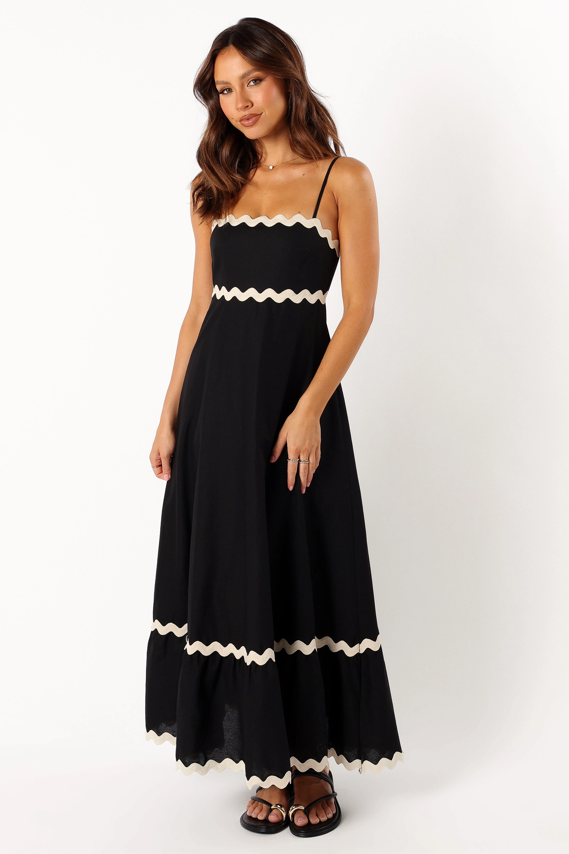 Elegant Mature Yana Maxi Dress - Black Cream