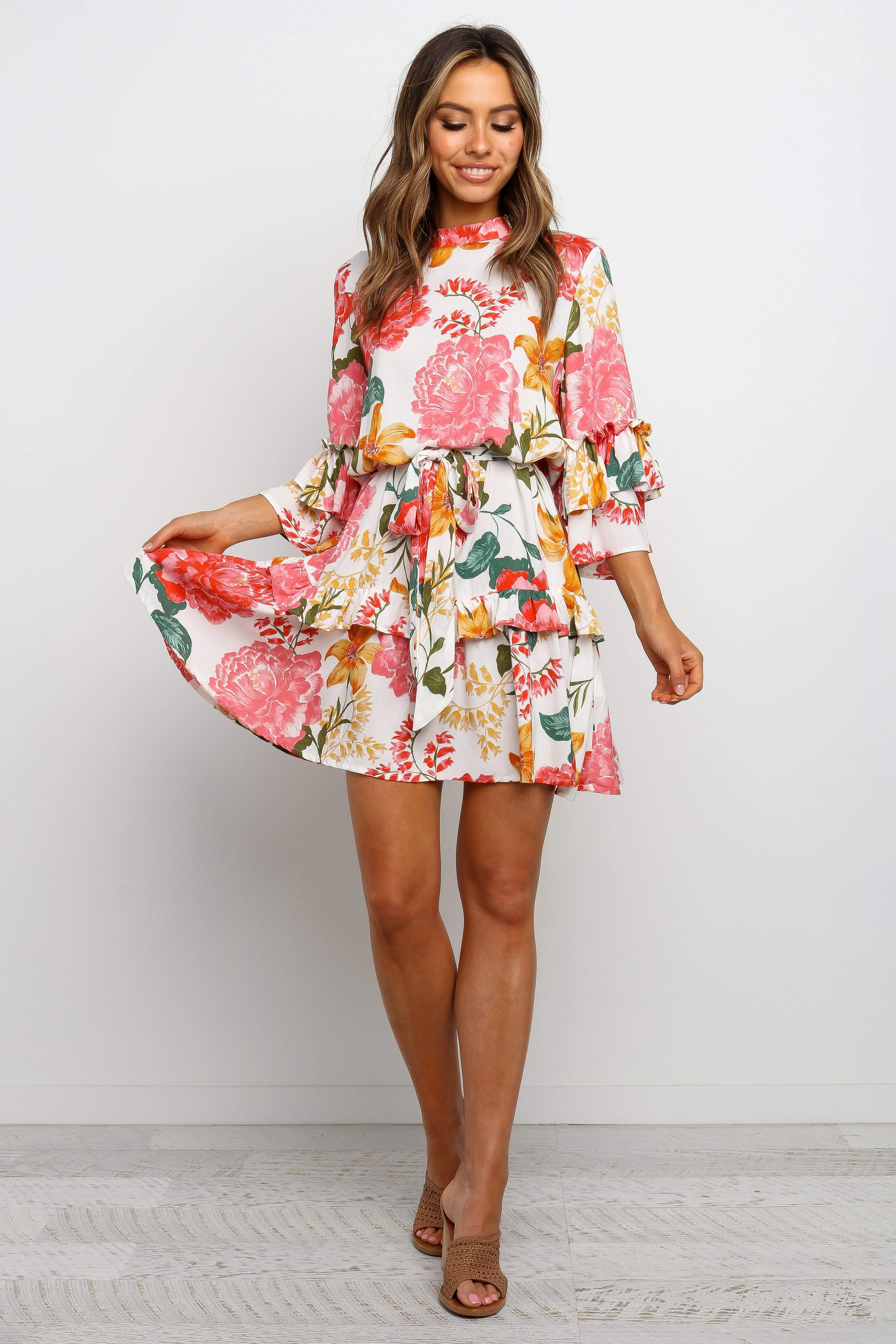 Peta Dress - White Outfit Core