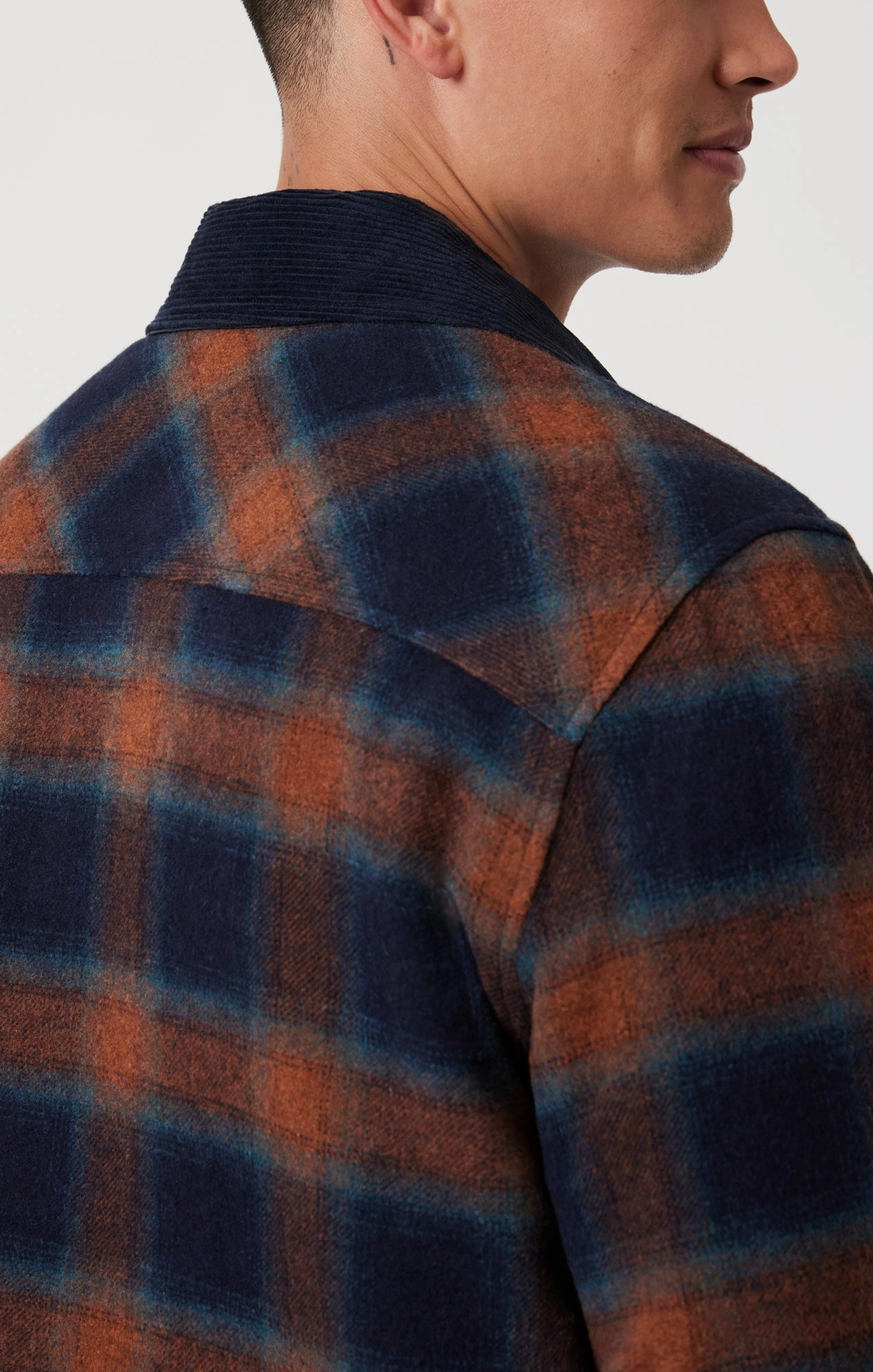 PLAID SHACKET IN BRICK RED CHECK High Collar Sleek Comfort