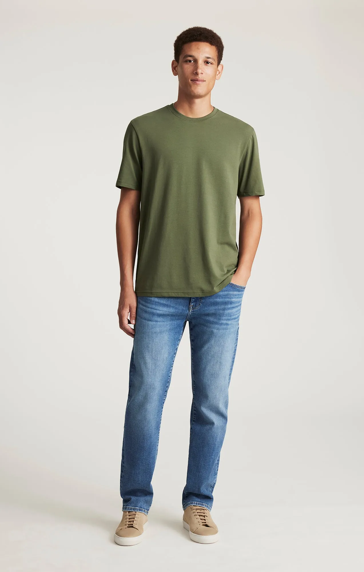 Layerable Look CREW NECK T-SHIRT IN THYME