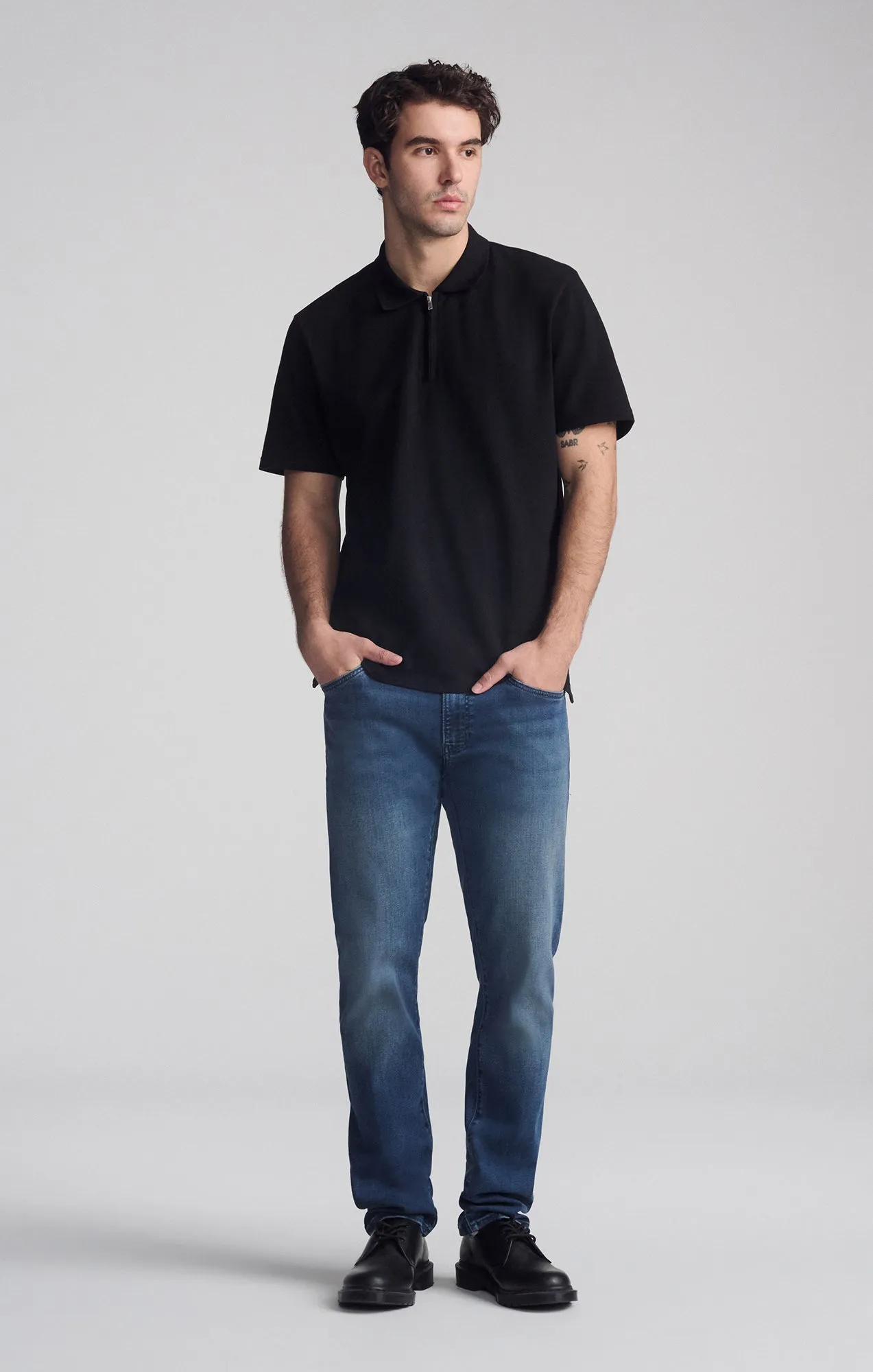 QUARTER ZIP POLO SHIRT IN BLACK All day wearability Military Inspired