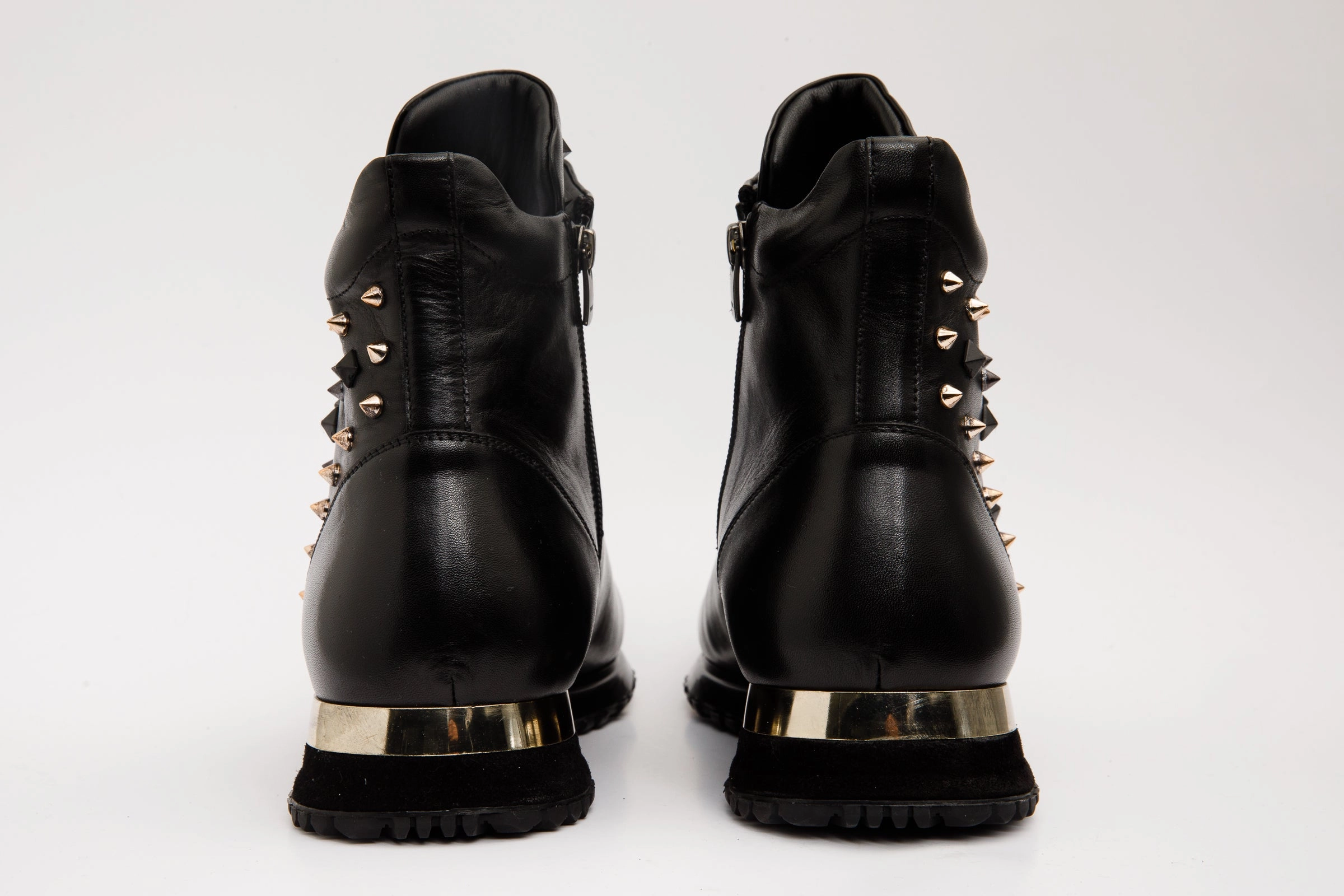 Impact Diffusing Heel Runner's Choice The Infanta High-Top Black Spike Leather Men Sneaker Limited Edition