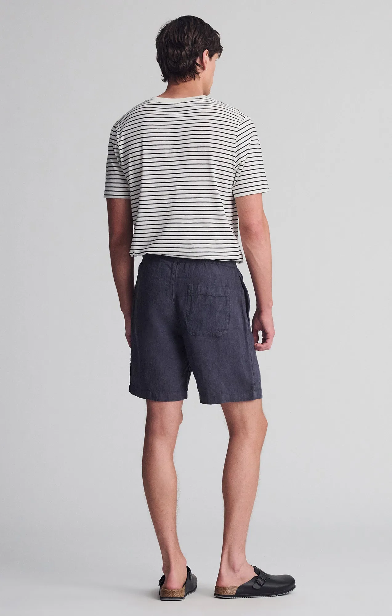 Sporty Layer Low Profile Closure System LINEN POCKET SHORTS IN PERISCOPE