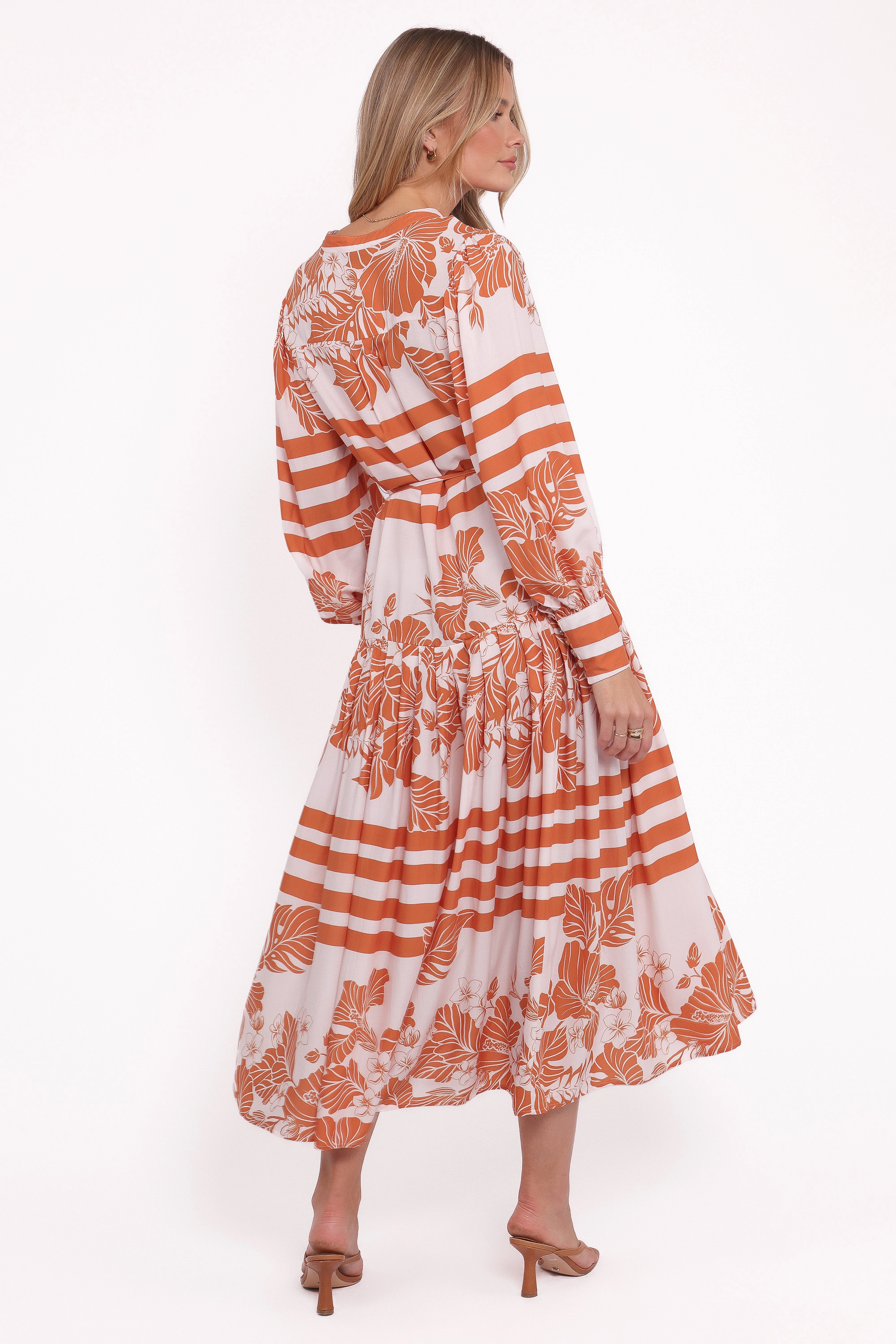 Understated Glam Sporty Comfort Jules Long Sleeve Dress - White/Orange