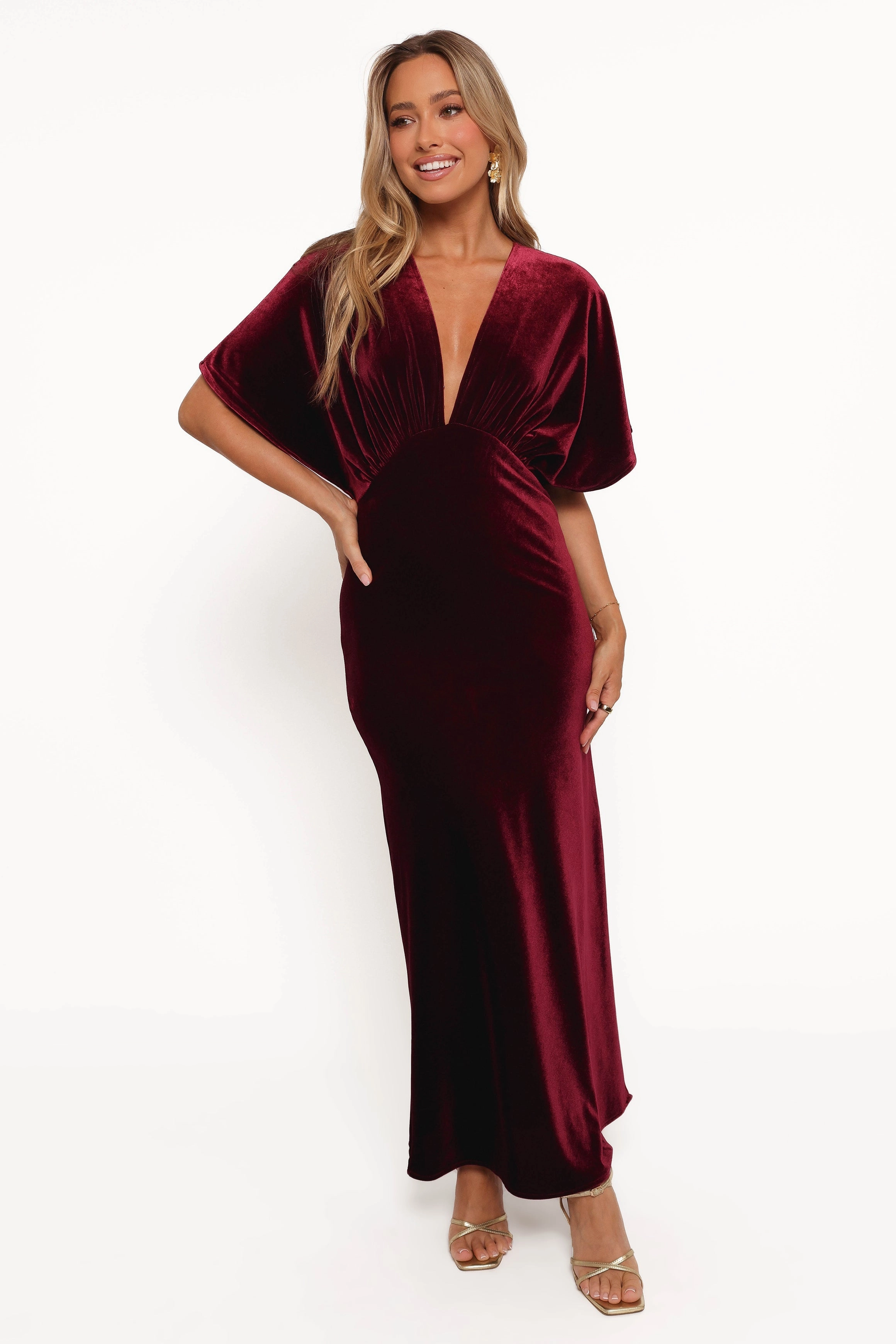 Timeless Vibe Ricki Velvet Maxi Dress - Wine