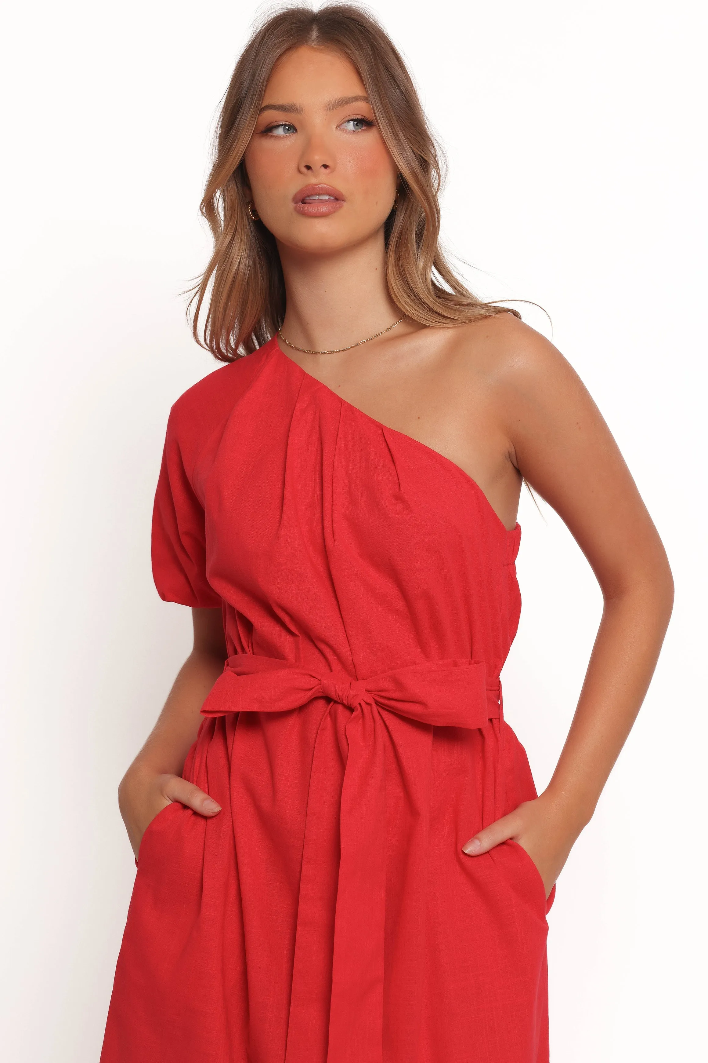 Fashionable Layers Roma One Shoulder Midi Dress - Red