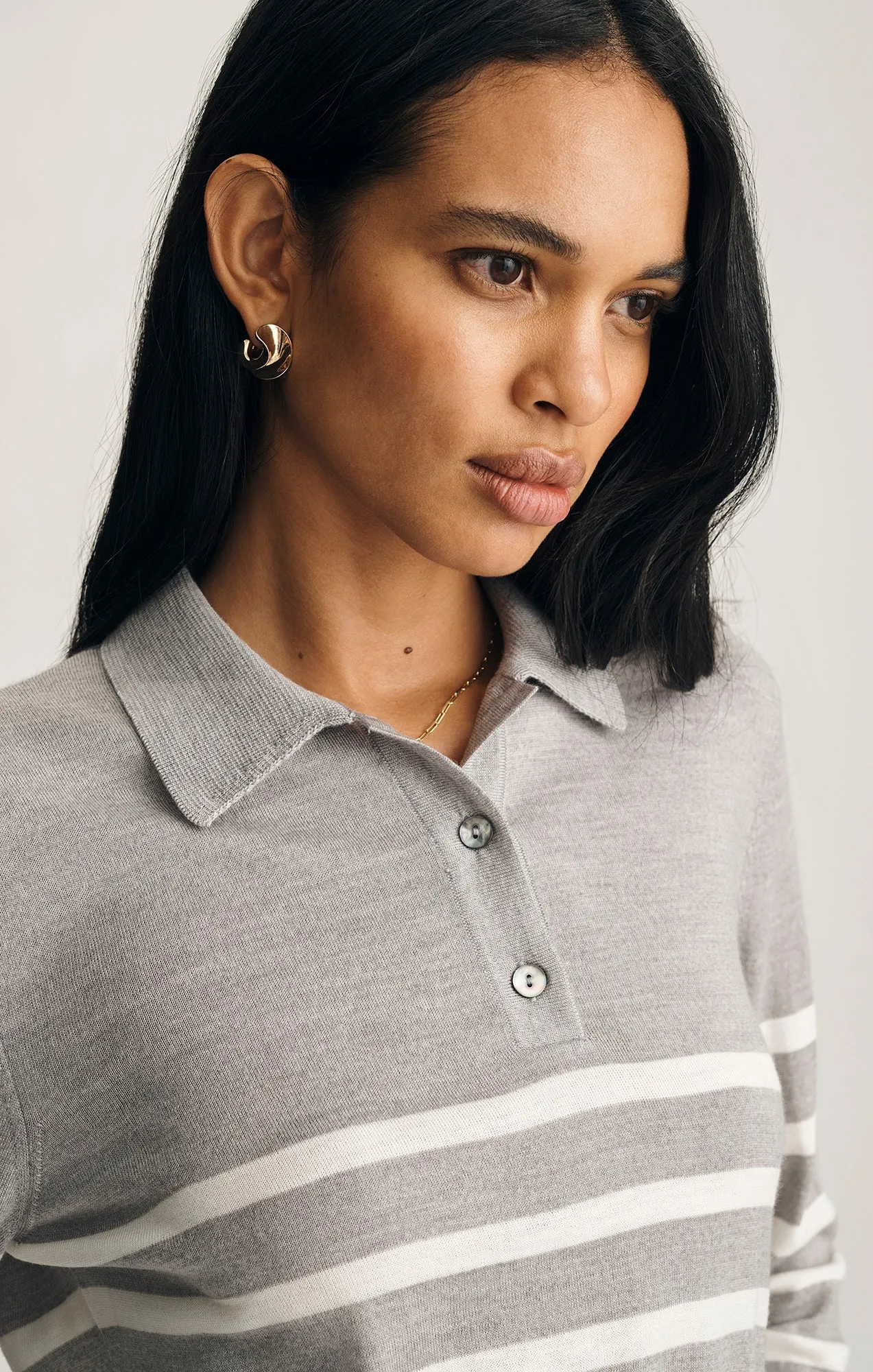 EDITION WOOL POLO SWEATER IN LIGHT GREY MELANGE STRIPE Bow Accents fade resistance