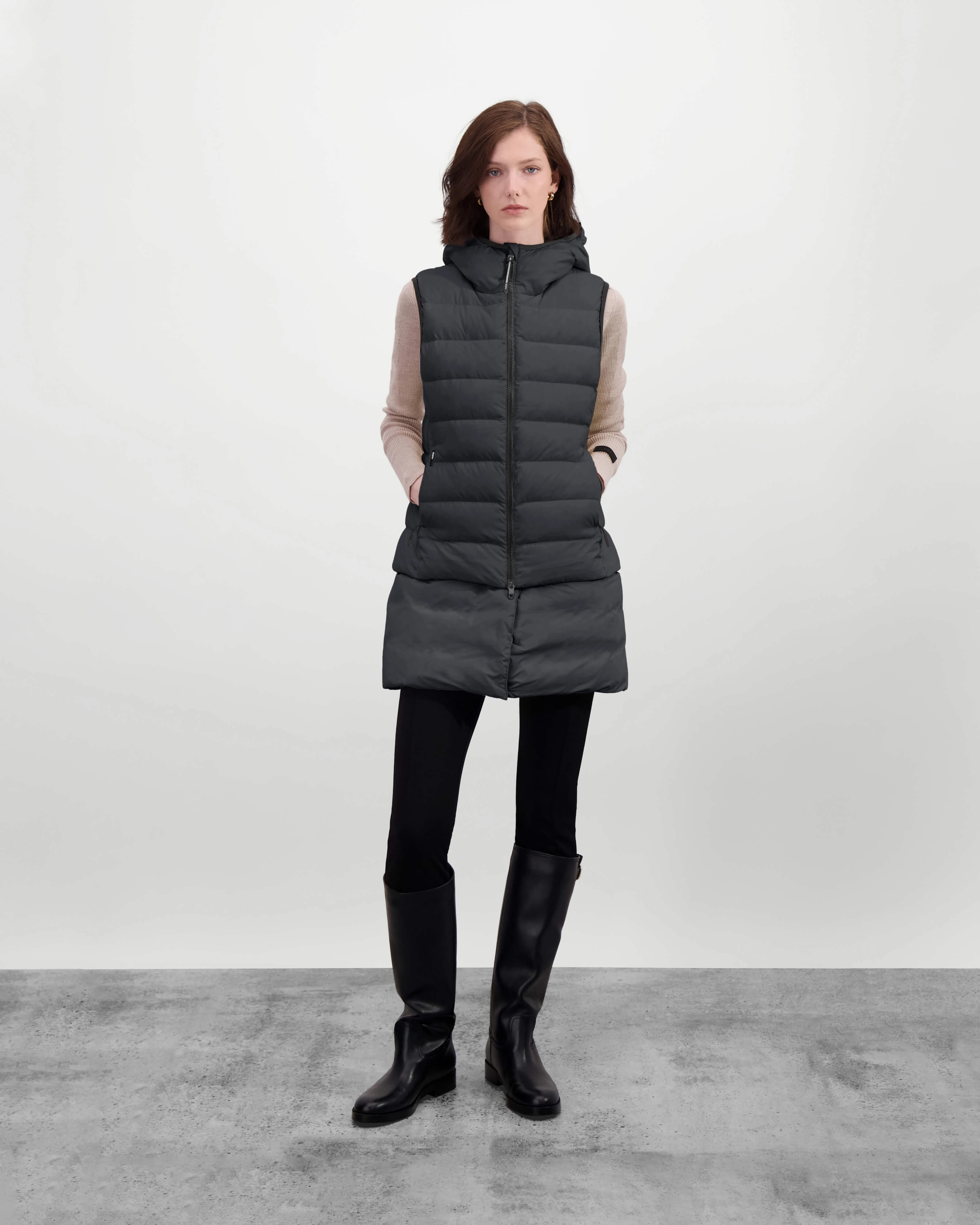 Saratoga Women's Tailored Puffer Vest Magnetic Fasteners