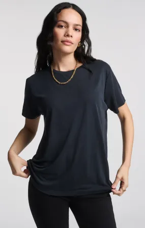 LUXE TOUCH TENCEL? CREW NECK T-SHIRT IN BLACK Comfy Look Wear Sustainable Material Blend