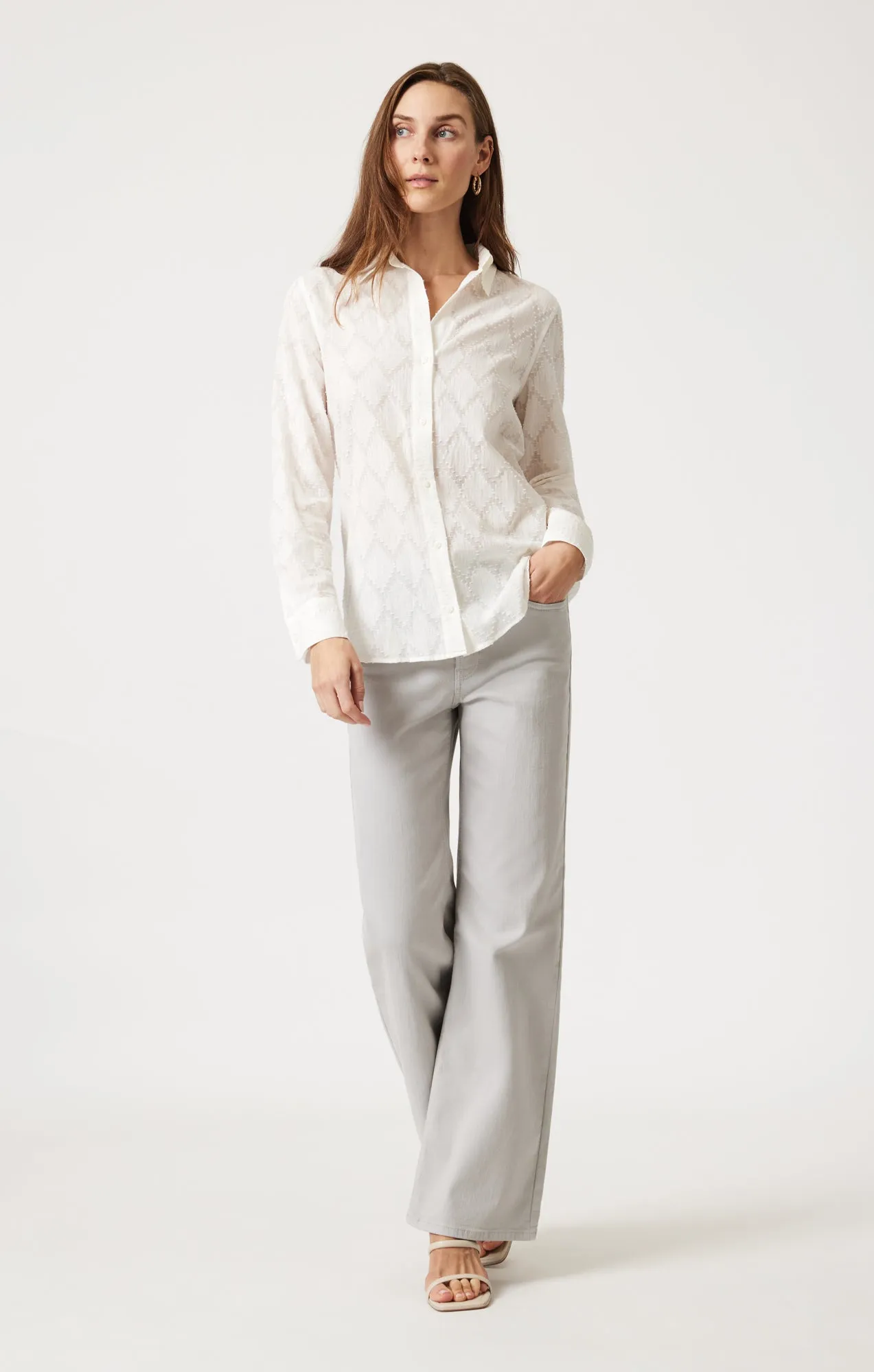 SHEER TEXTURED BUTTON-UP SHIRT IN ANTIQUE WHITE Ventilated Back Panel