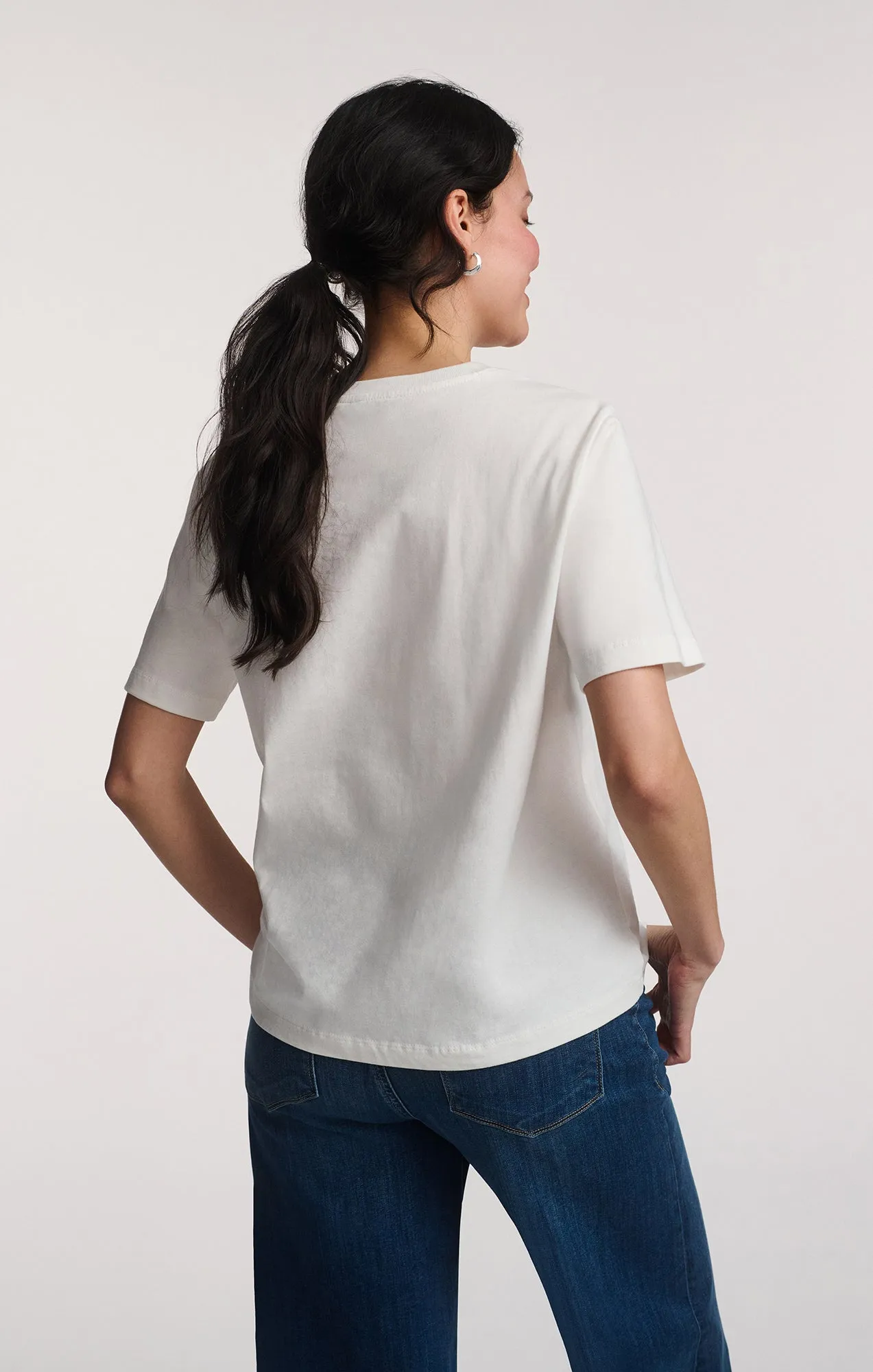 Trendy Top SHORT SLEEVE CREW NECK T-SHIRT IN ANTIQUE WHITE