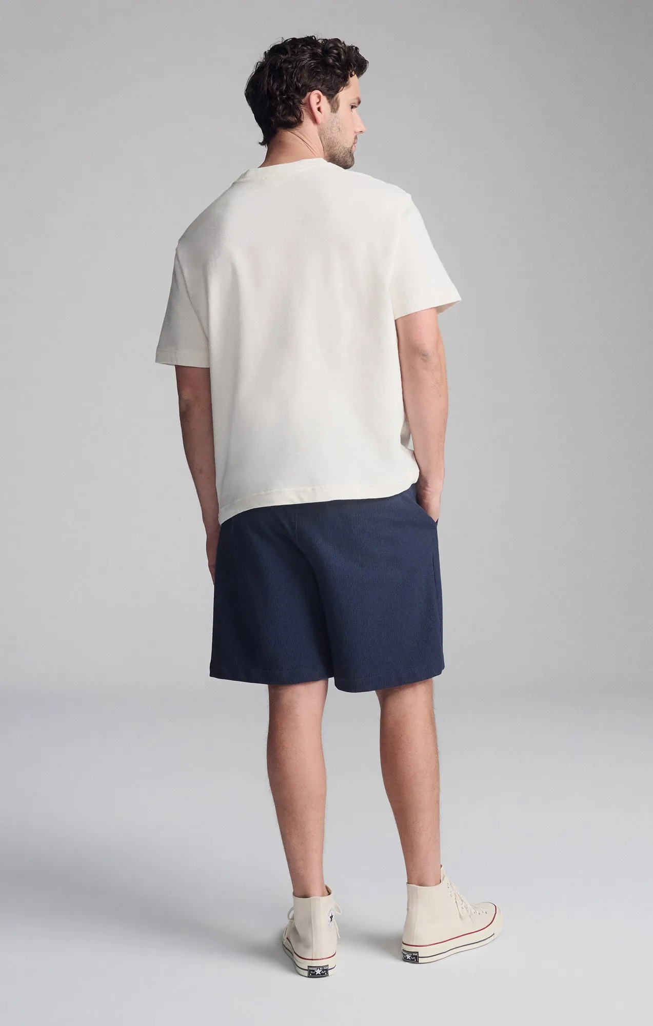 Versatile Style Tagless Comfort SHORT SLEEVE CREW NECK T-SHIRT IN ANTIQUE WHITE