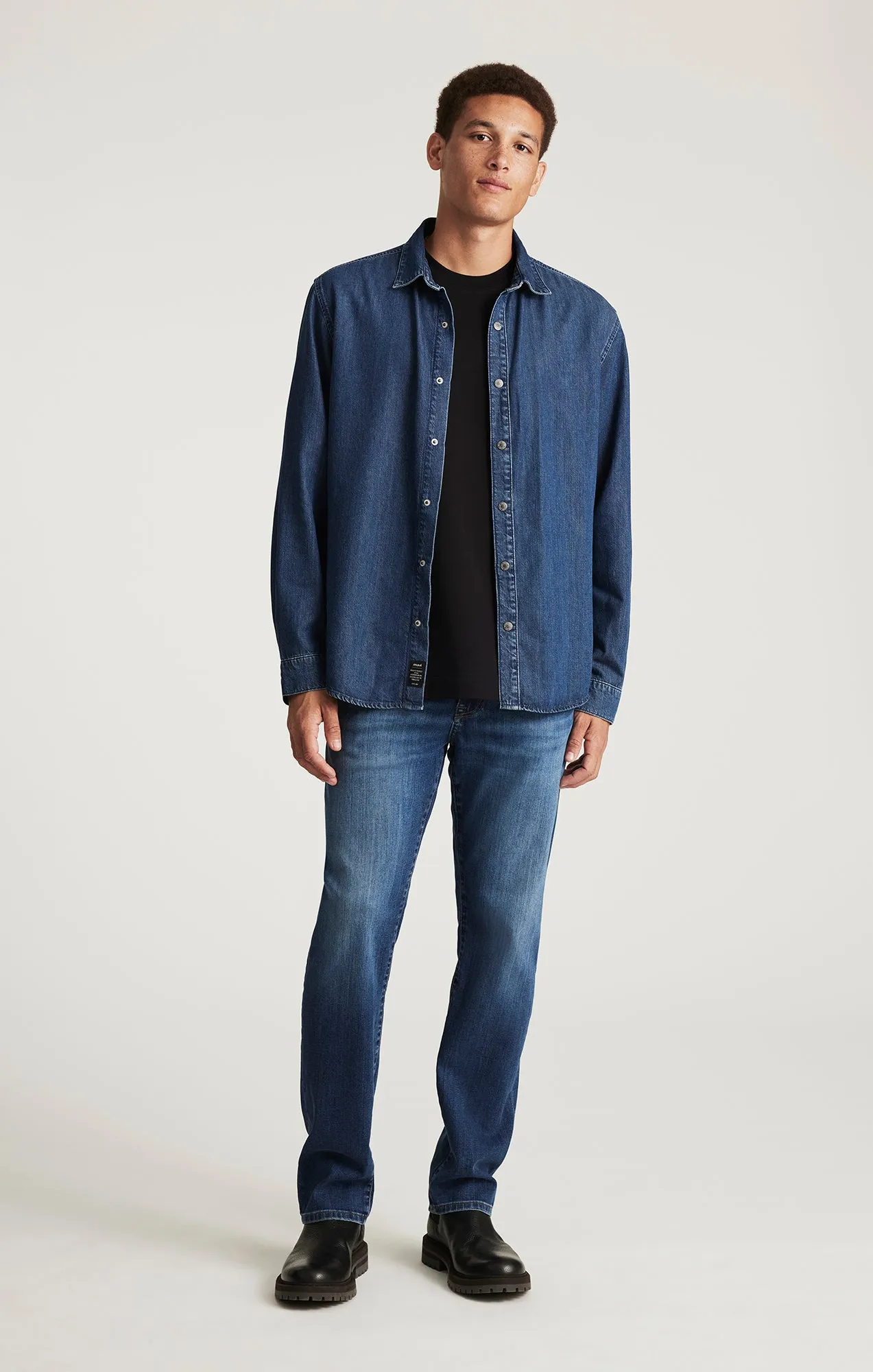 SHORT SLEEVE CREW NECK T-SHIRT IN BLACK All-day Comfort Chill Mode