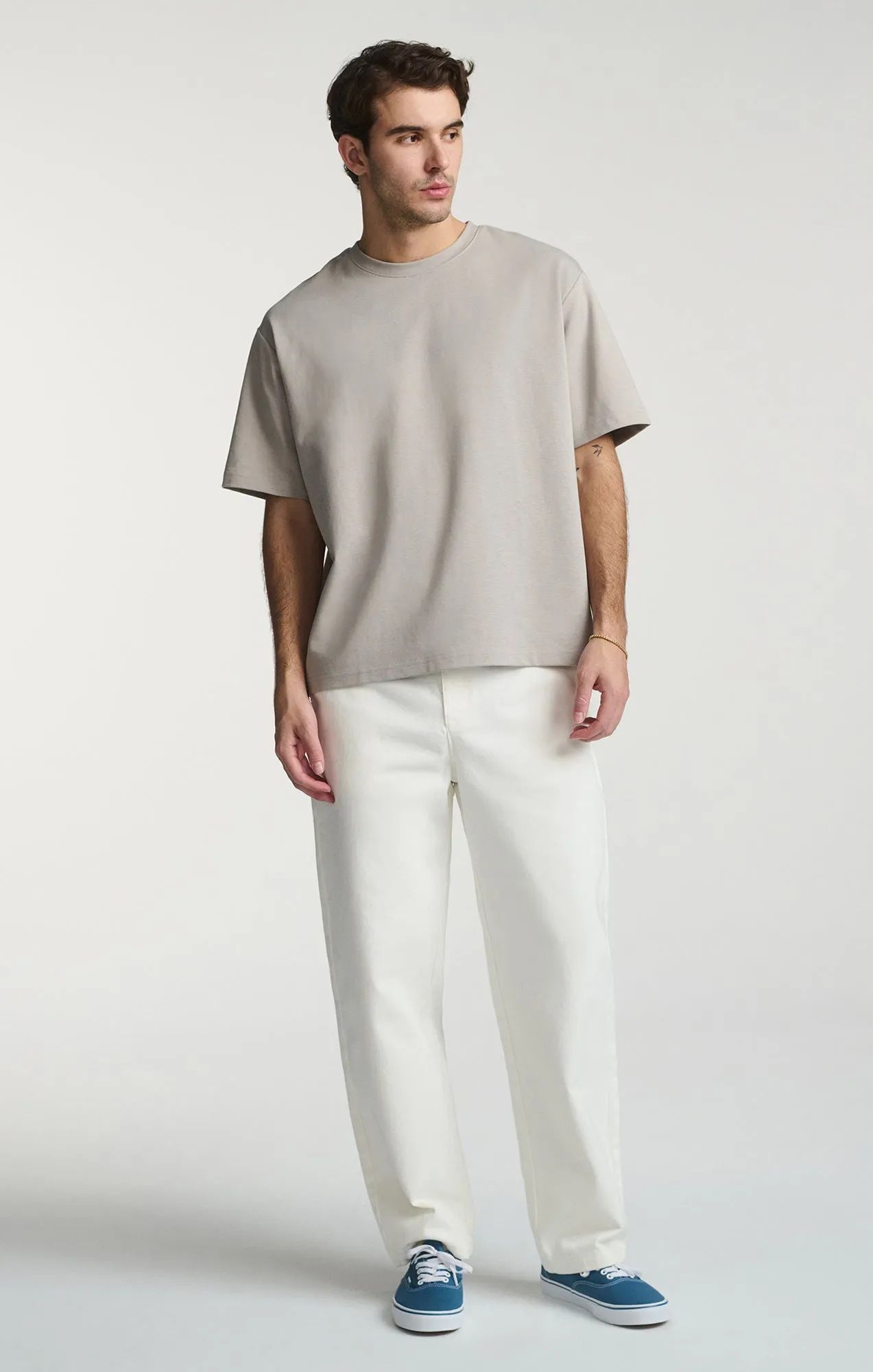 SHORT SLEEVE CREW NECK T-SHIRT IN PALOMA Lightweight Design