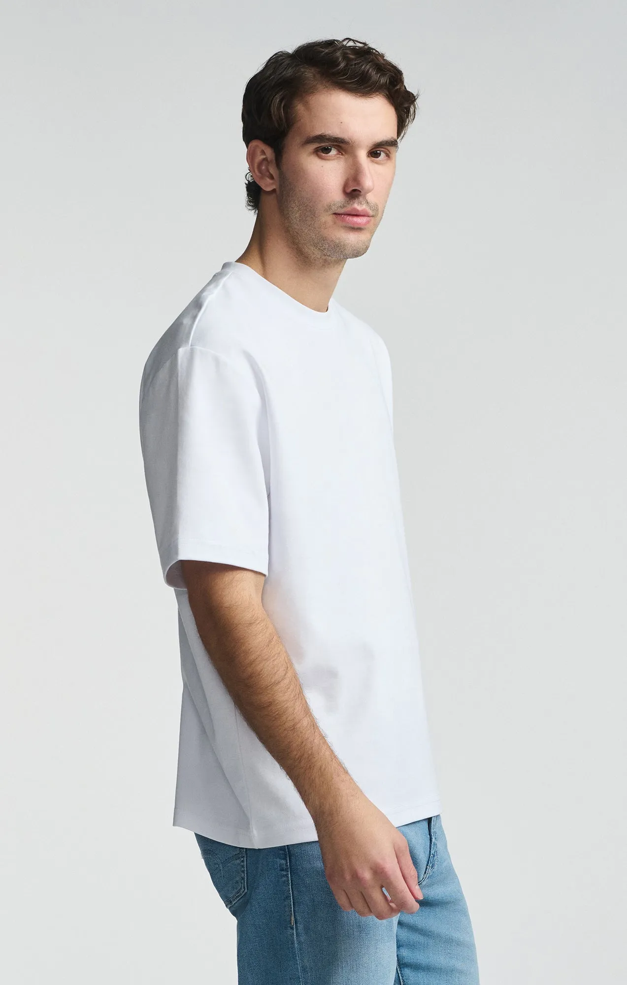 Geometric precision SHORT SLEEVE CREW NECK T-SHIRT IN WHITE