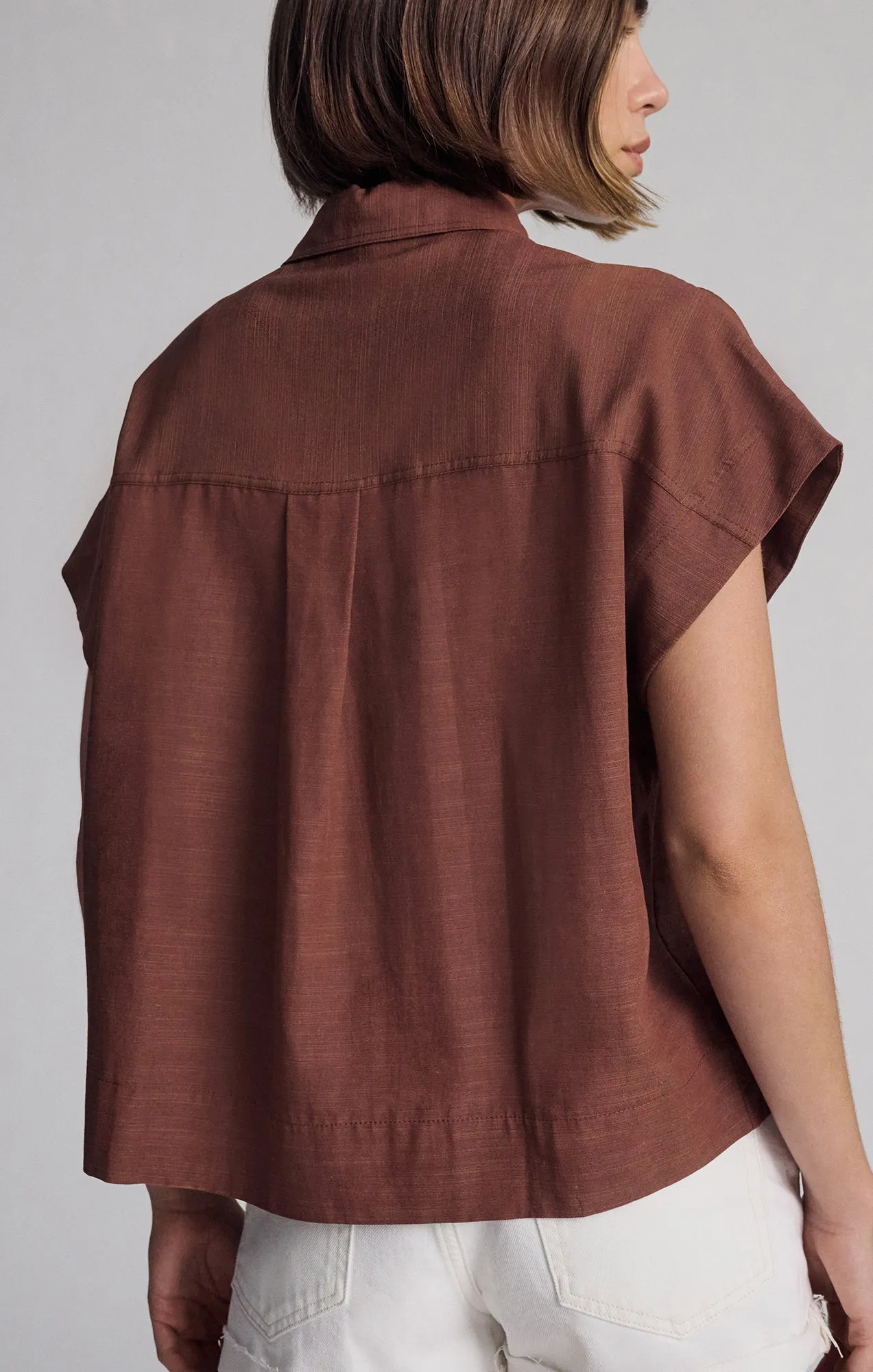 SHORT SLEEVE DOUBLE POCKET IN SHIRT IN SOFT SILK Casual Day