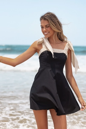 Olinda Mini Dress - Black/Cream Family Glow