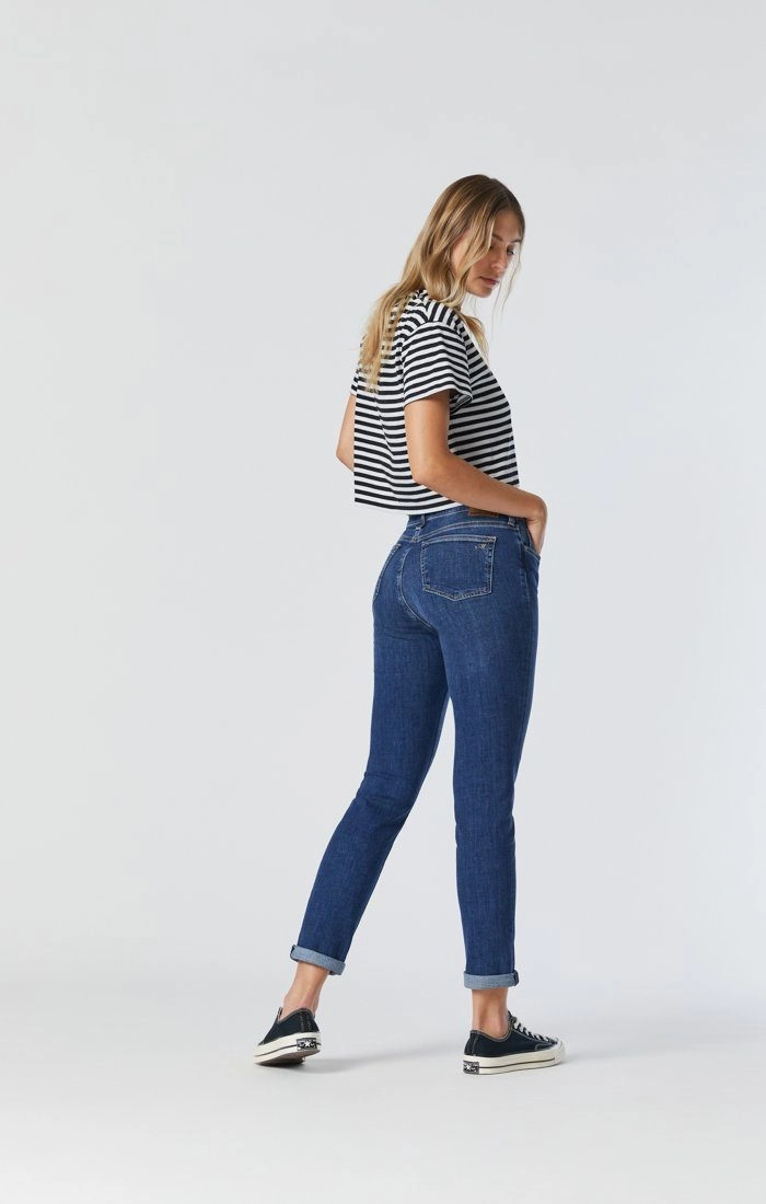 KATHLEEN SLIM BOYFRIEND JEANS IN MID FEATHER BLUE Trend Setter Sunny Vibes Durable Fabric