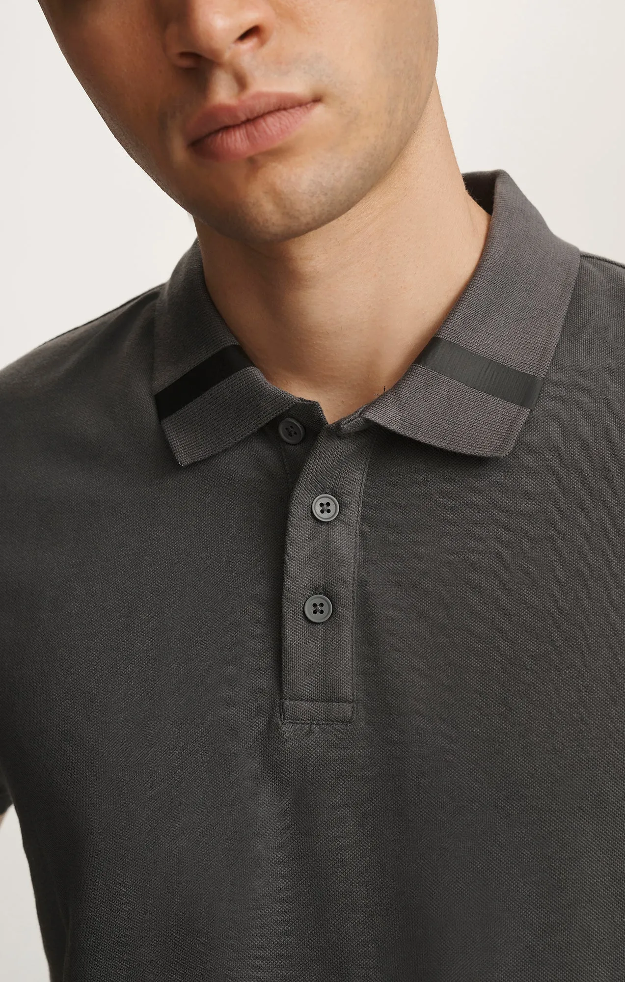 SMART POLO SHIRT IN ASPHALT Timeless Design