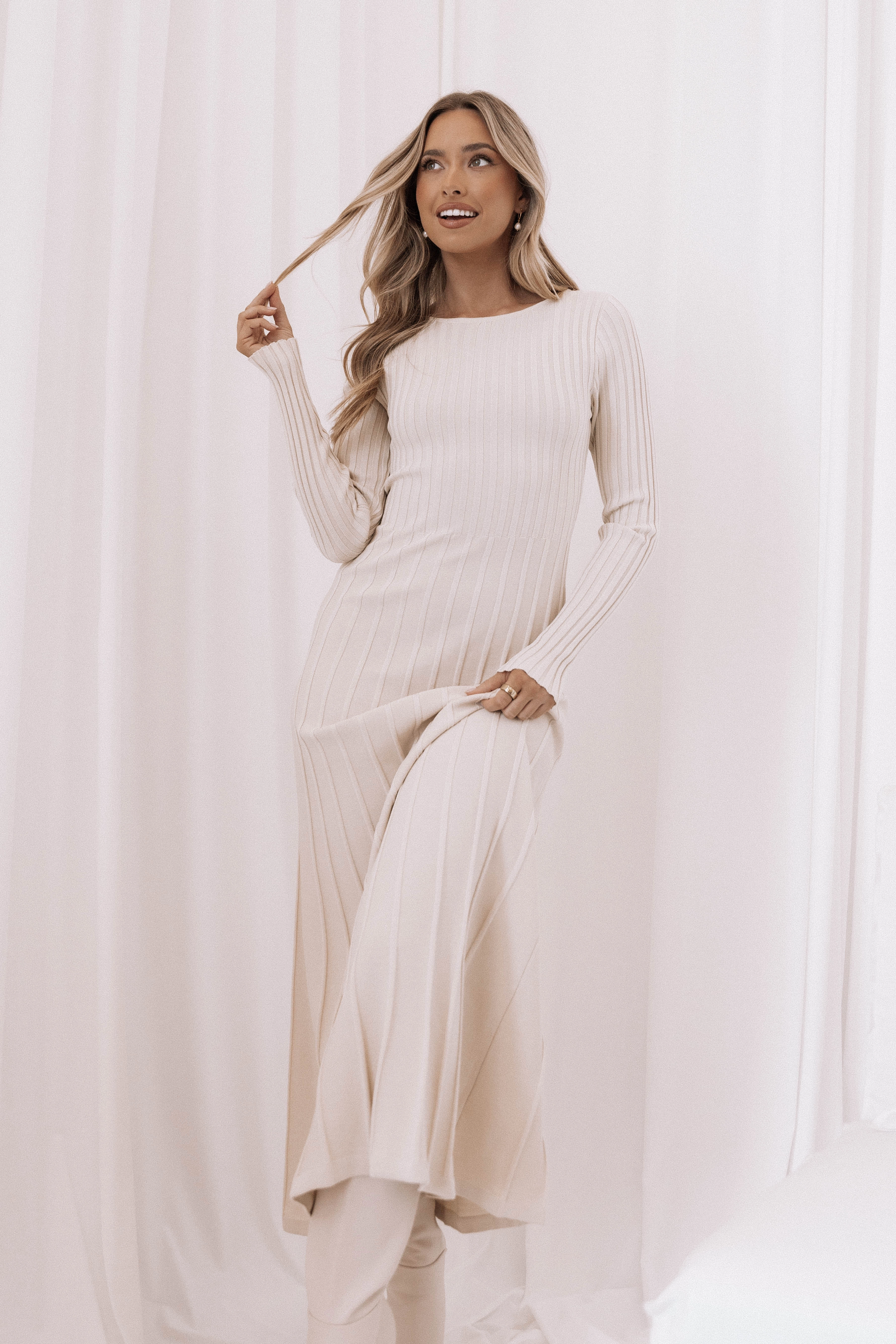 Alison Long Sleeve Maxi Dress - Cream Muted Tones Polite Color