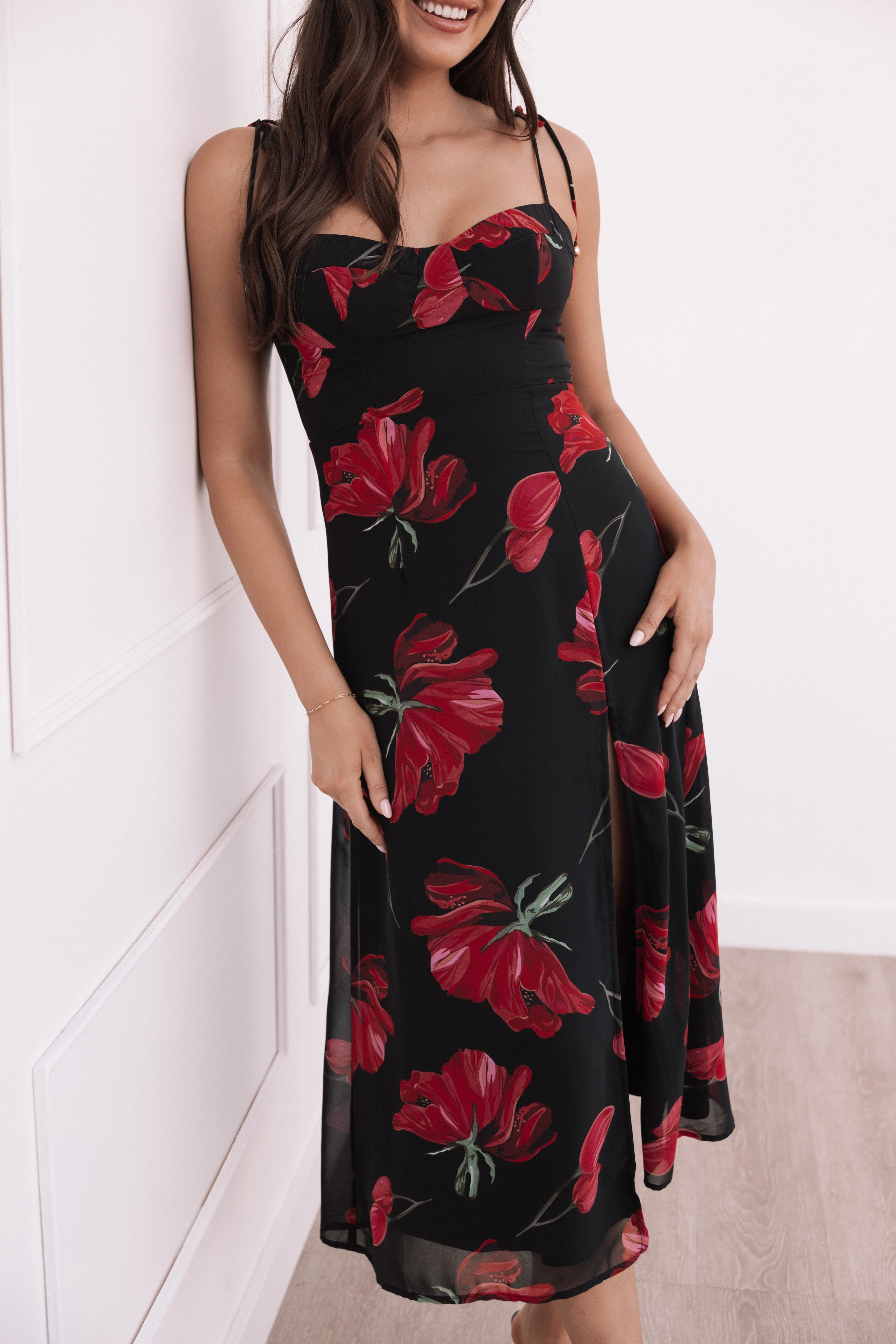 Relaxed Style Meg Dress - Black Floral