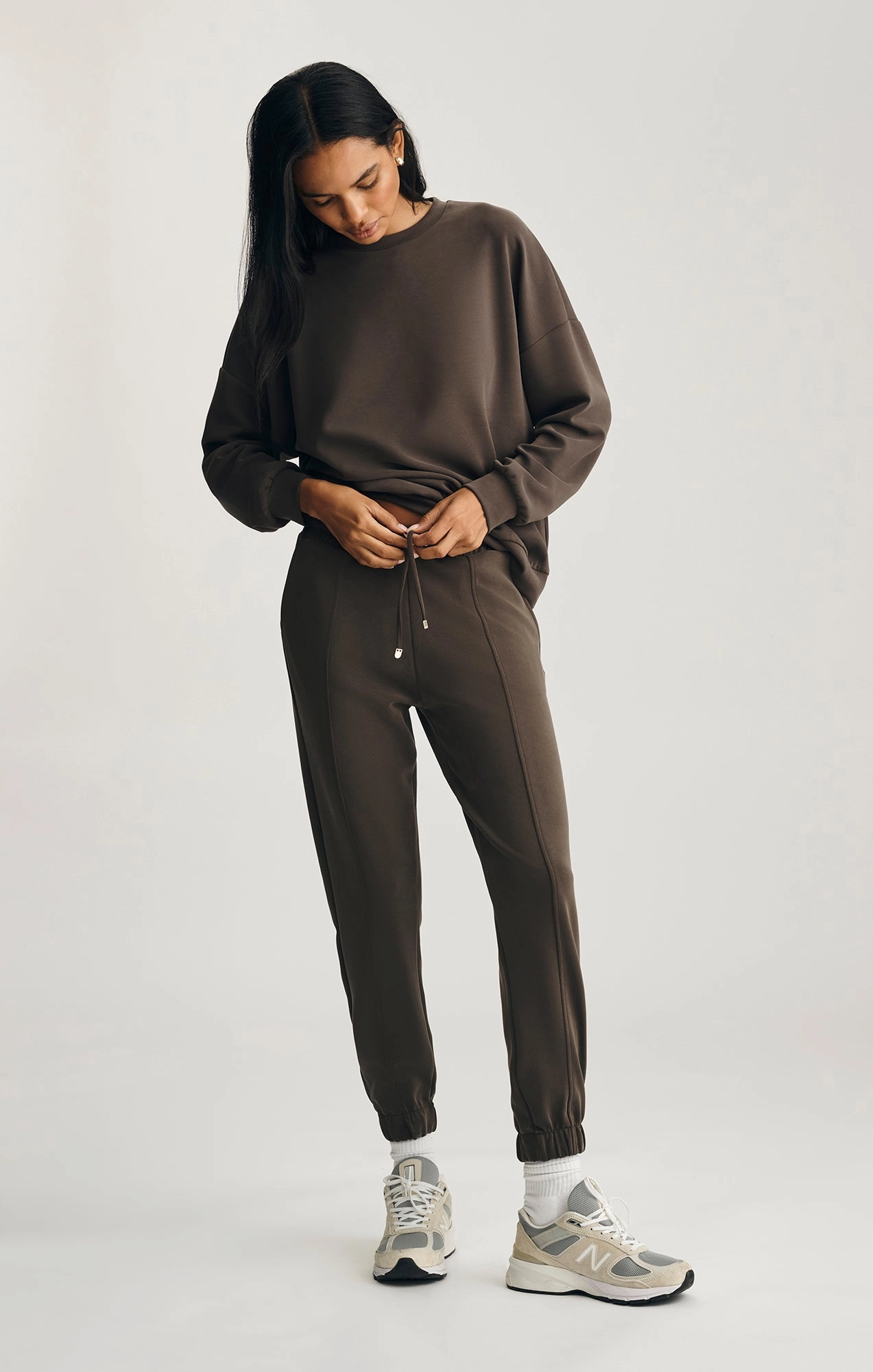 LUXE TOUCH TENCEL? SWEATPANTS IN DELICIOSO Casual Layer Fit