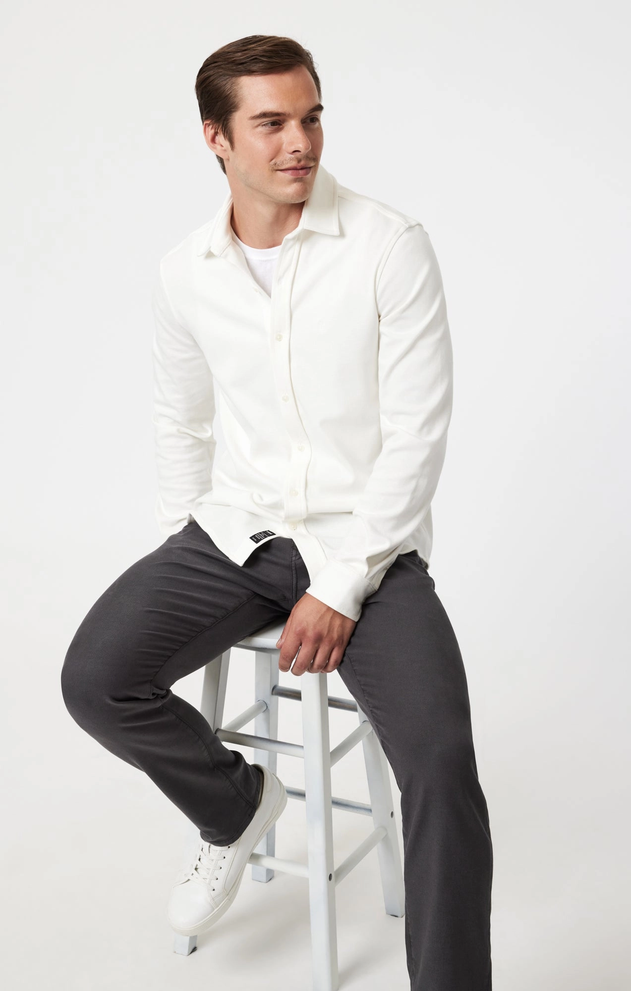 JAKE SLIM LEG IN ASH LUXE TWILL FlexFoamPadding Bootcut shape