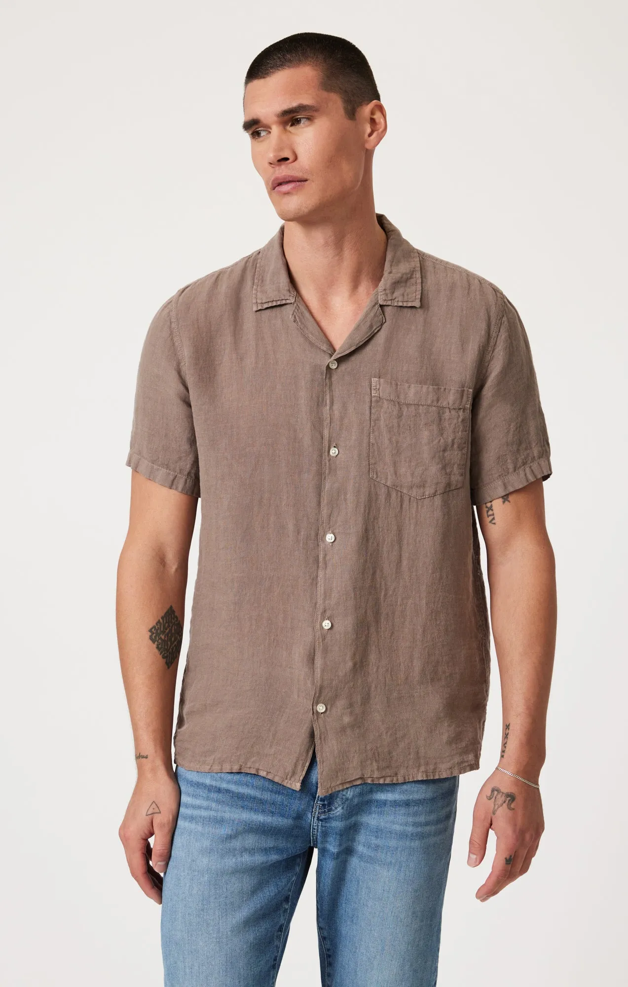 LINEN SHORT SLEEVE SHIRT IN BRINDLE Odor Resistant