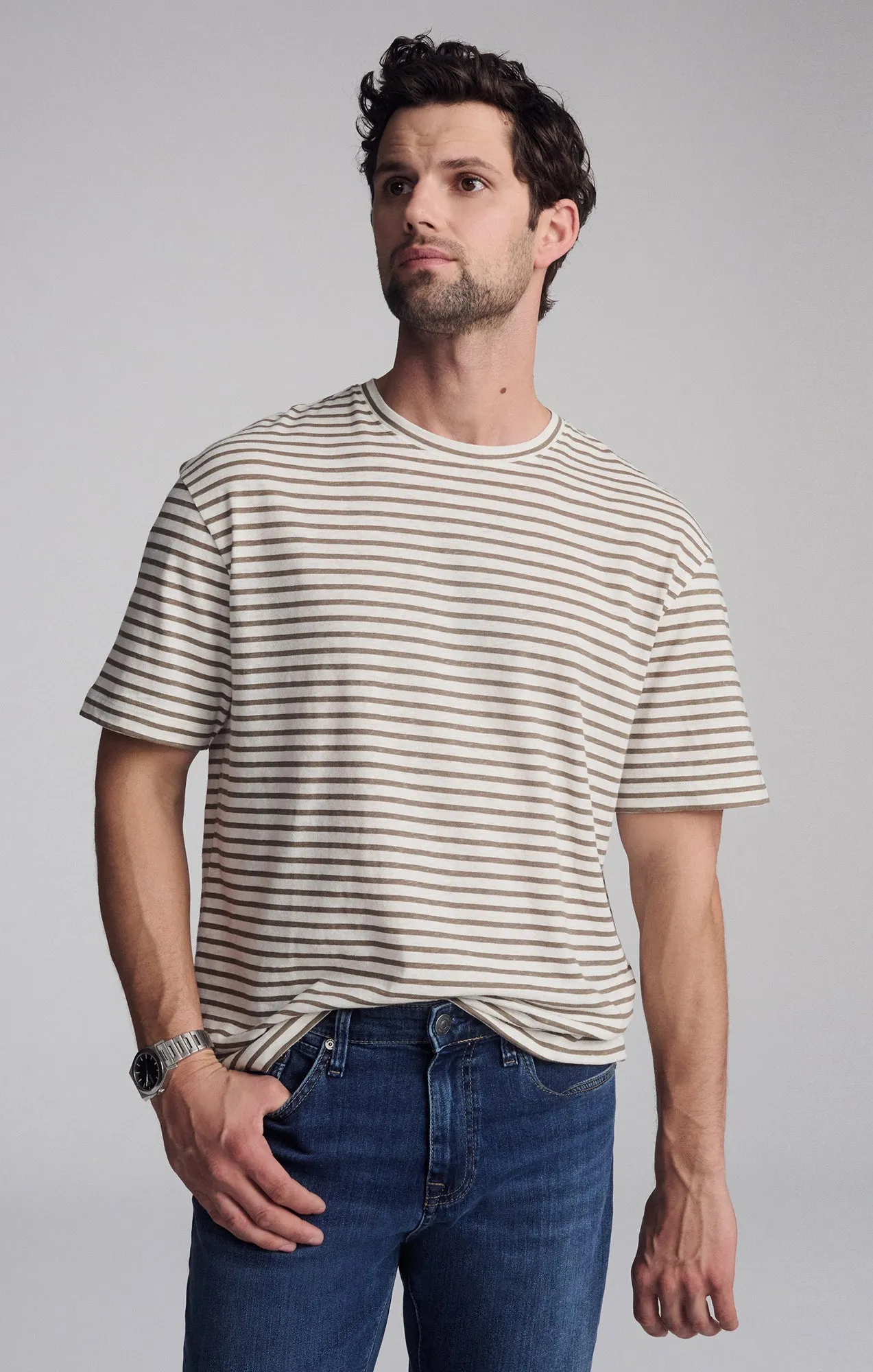 Travel convenience Classic Crew Neck STRIPED SHORT SLEEVE T-SHIRT IN BRINDLE