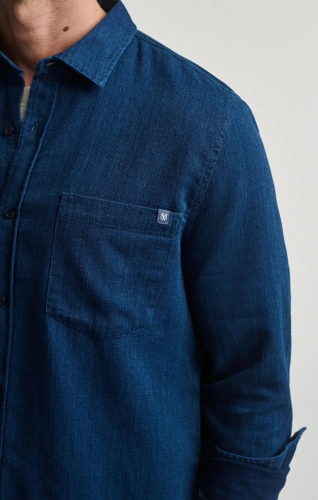 Corporate Wear Seasonal Trend POCKET LONG SLEEVE BUTTON-UP SHIRT IN INDIGO