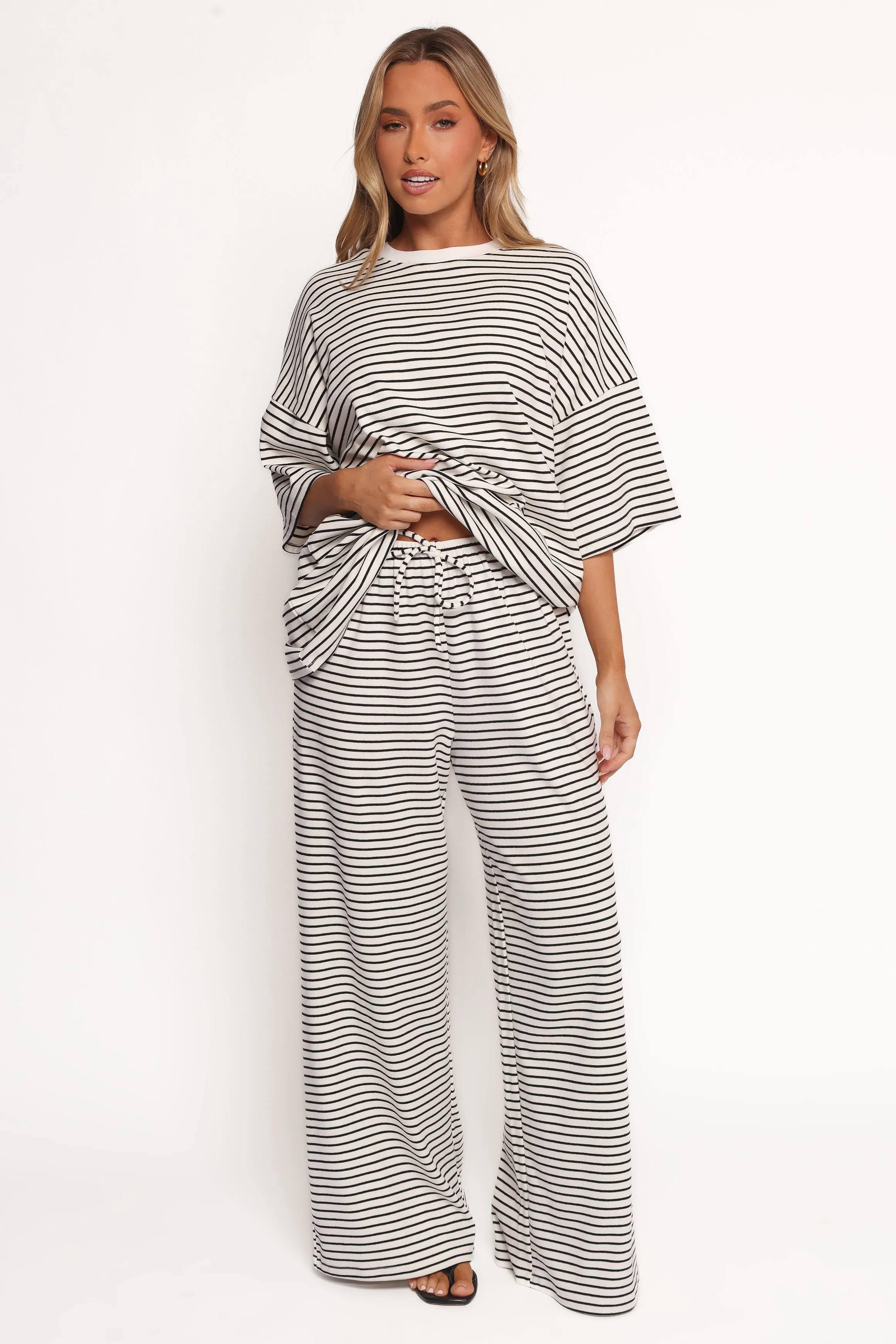Wilda Oversized Tee - White Black Stripe LatticeKnit Double Stitched Hems